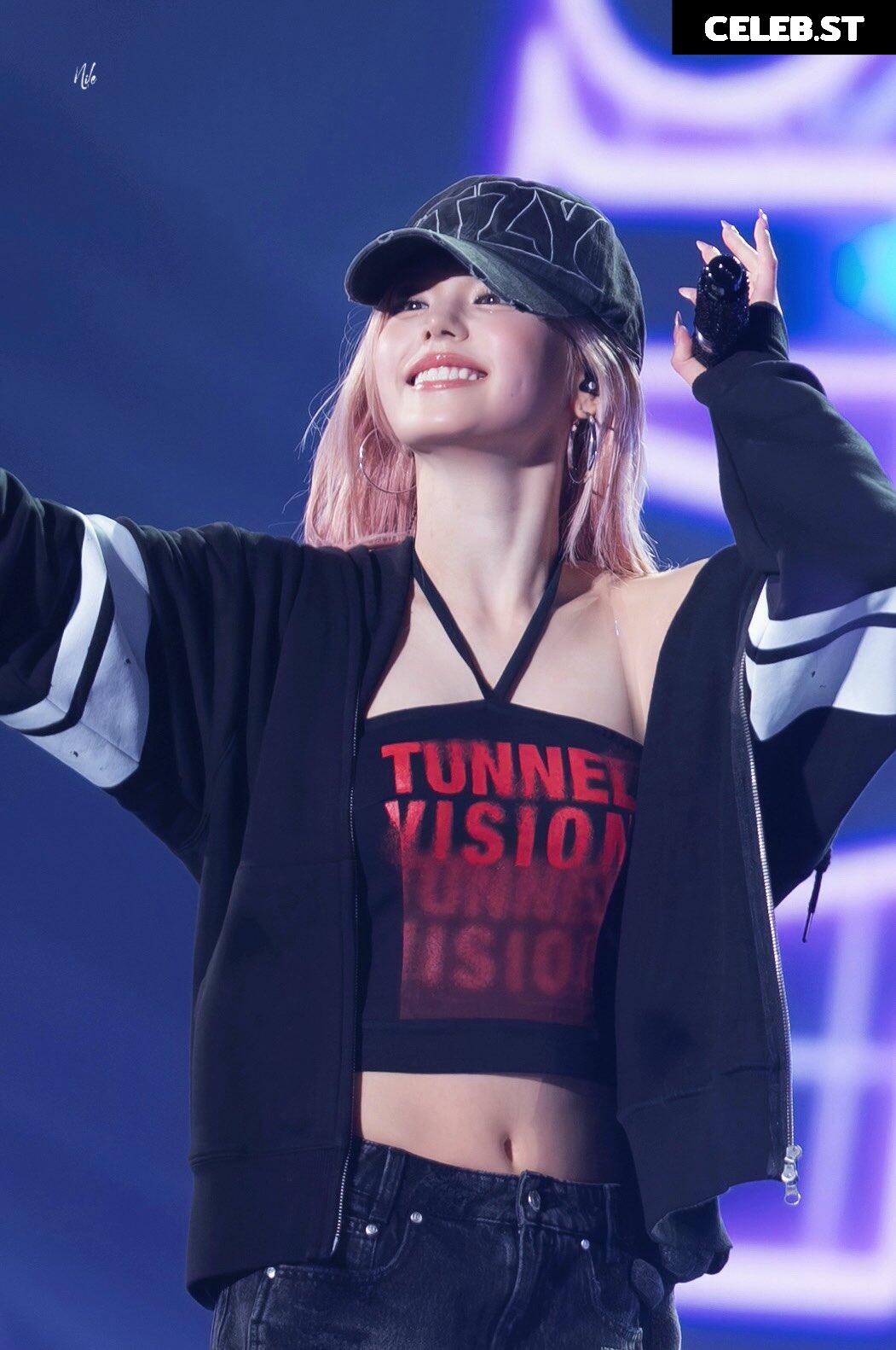 Yeji - ITZY (예지, Hwang Ye-ji) Image 23659889