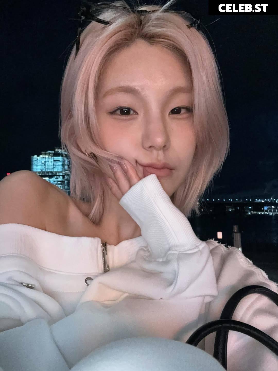 Yeji - ITZY (예지, Hwang Ye-ji) Image 23659832