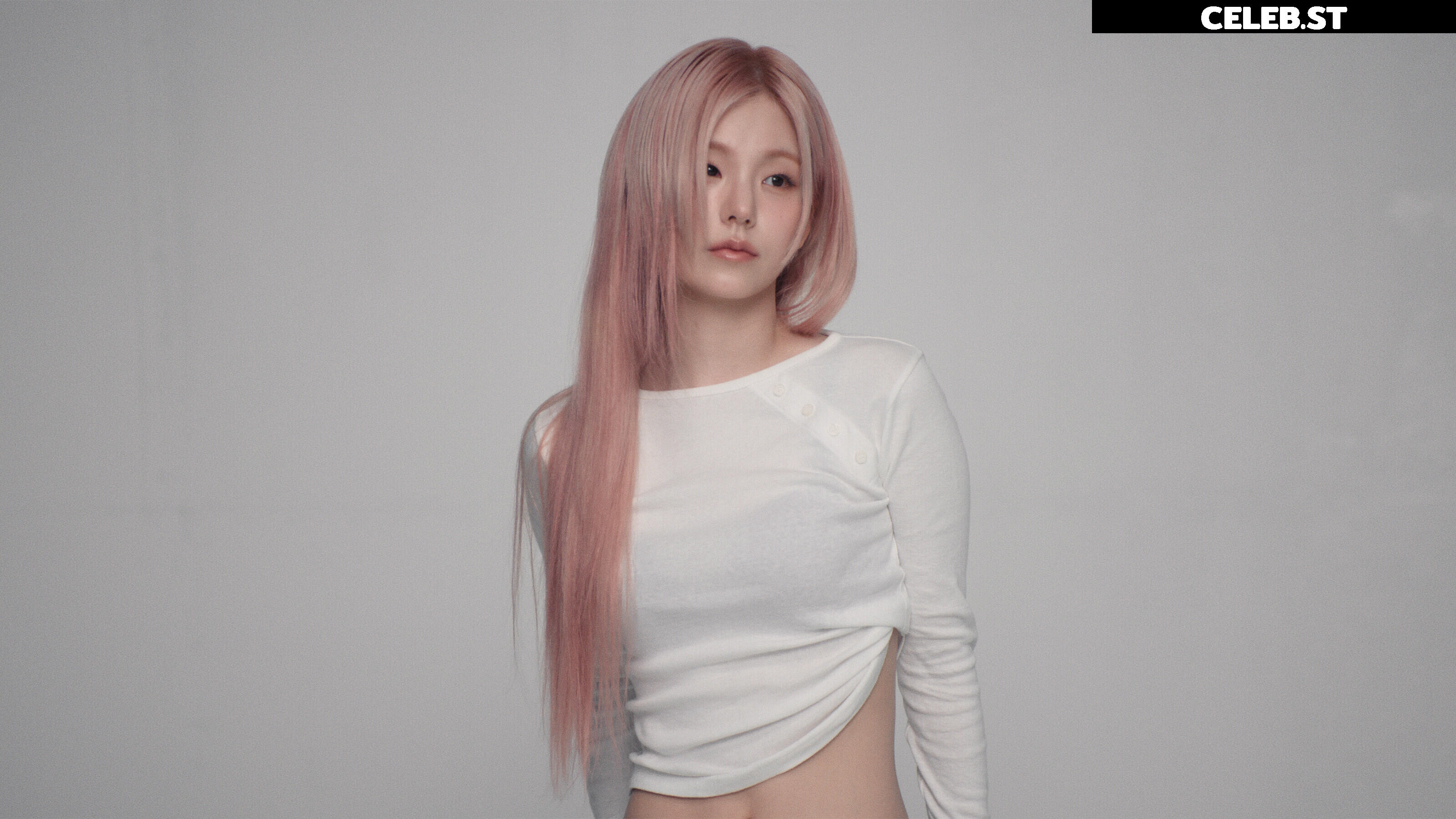 Yeji - ITZY (예지, Hwang Ye-ji) Image 23659864