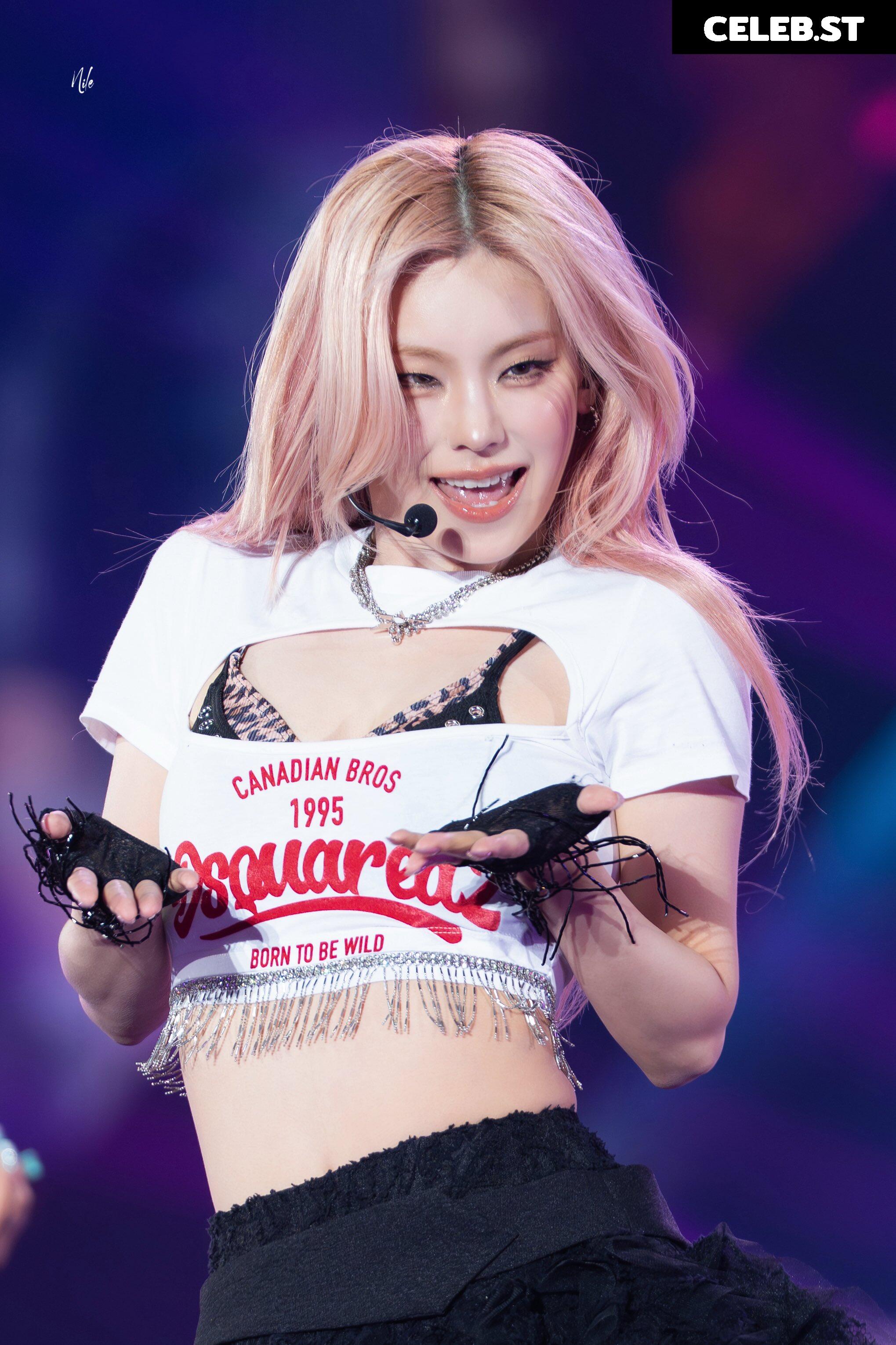 Yeji - ITZY (예지, Hwang Ye-ji) Image 23659872