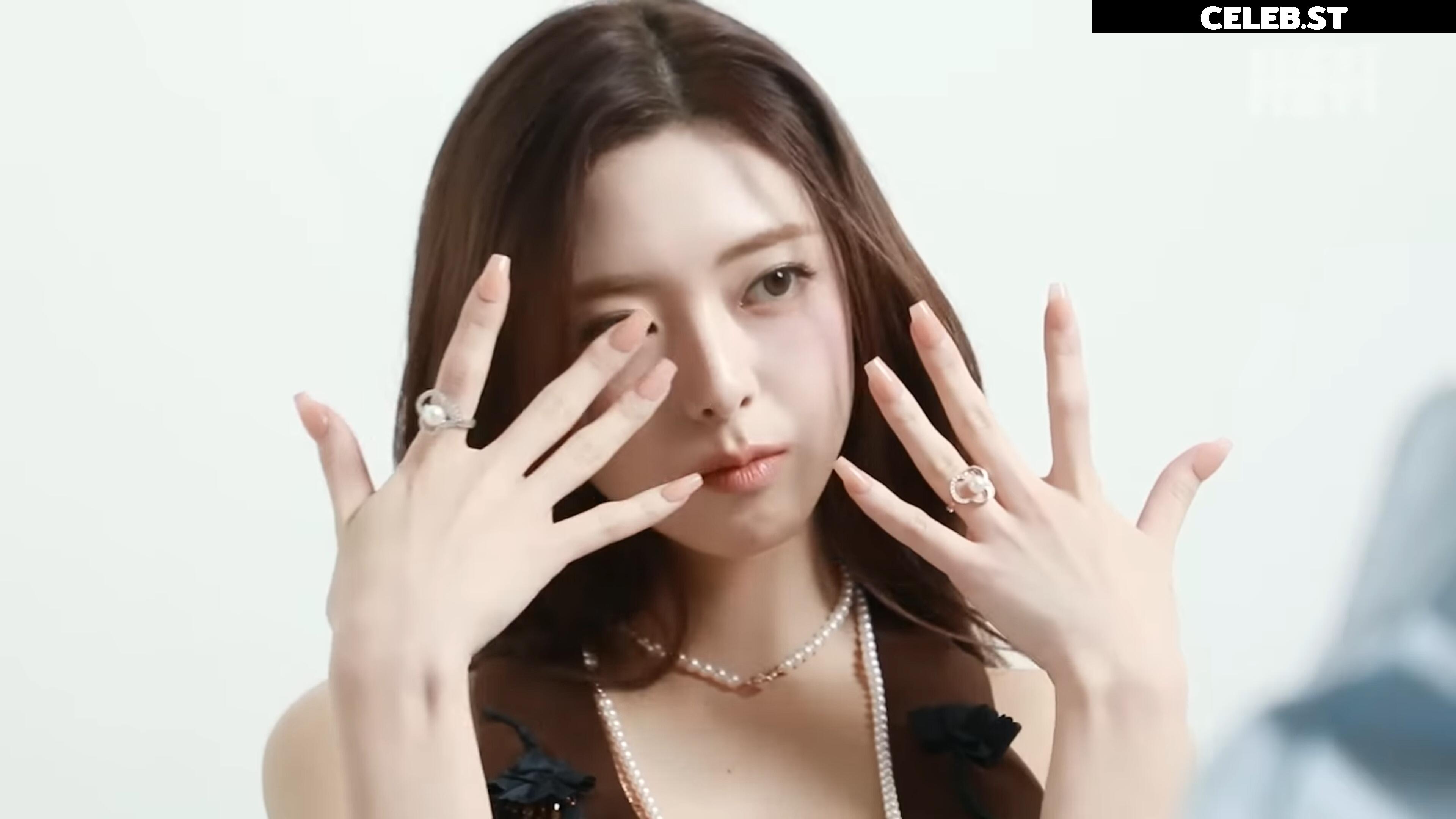 Yeji - ITZY (예지, Hwang Ye-ji) Image 23659516