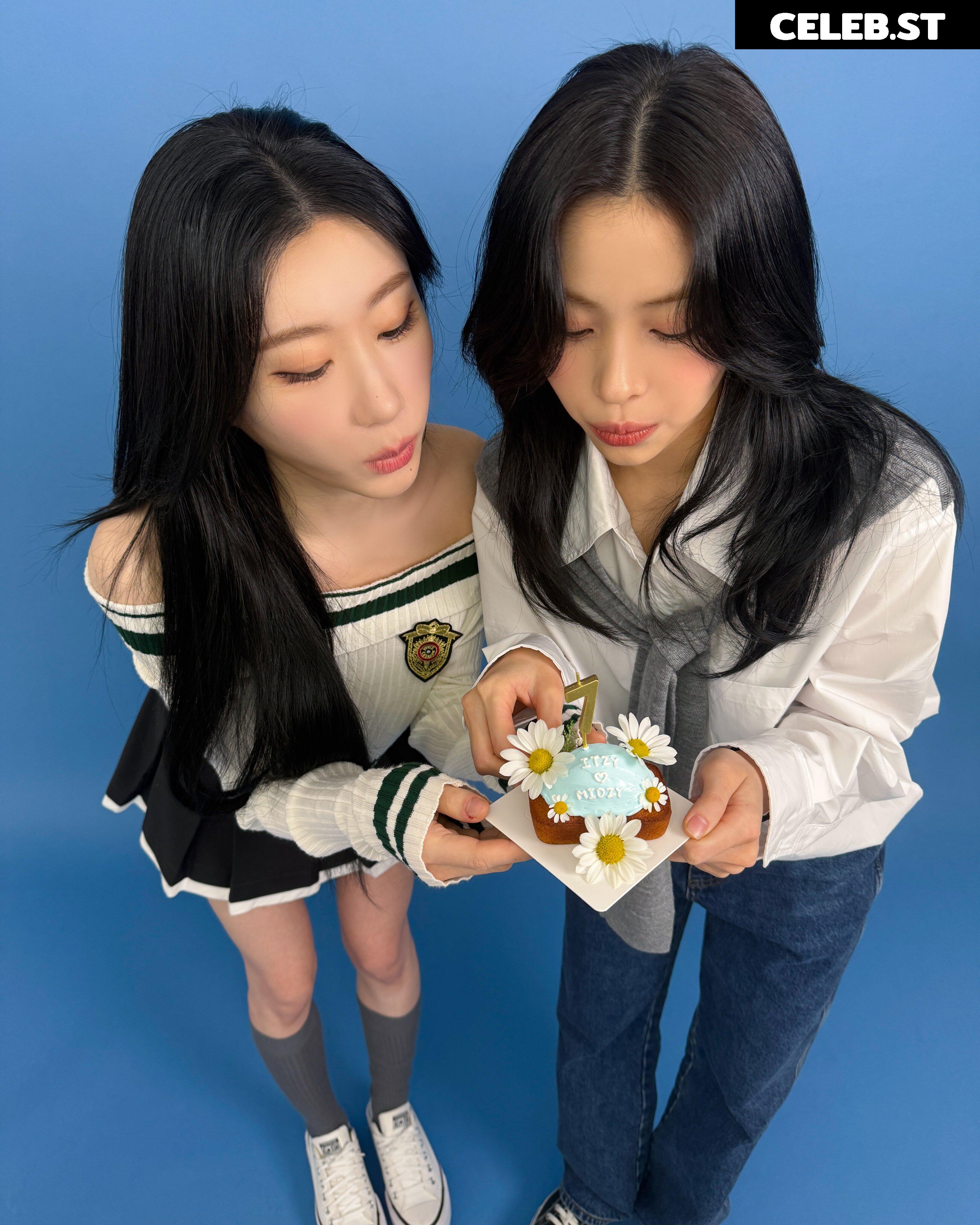 Yeji - ITZY (예지, Hwang Ye-ji) Image 23659438