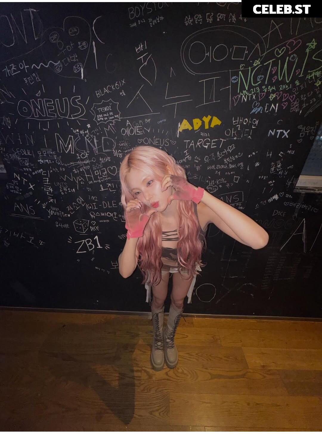 Yeji - ITZY (예지, Hwang Ye-ji) Image 23659720