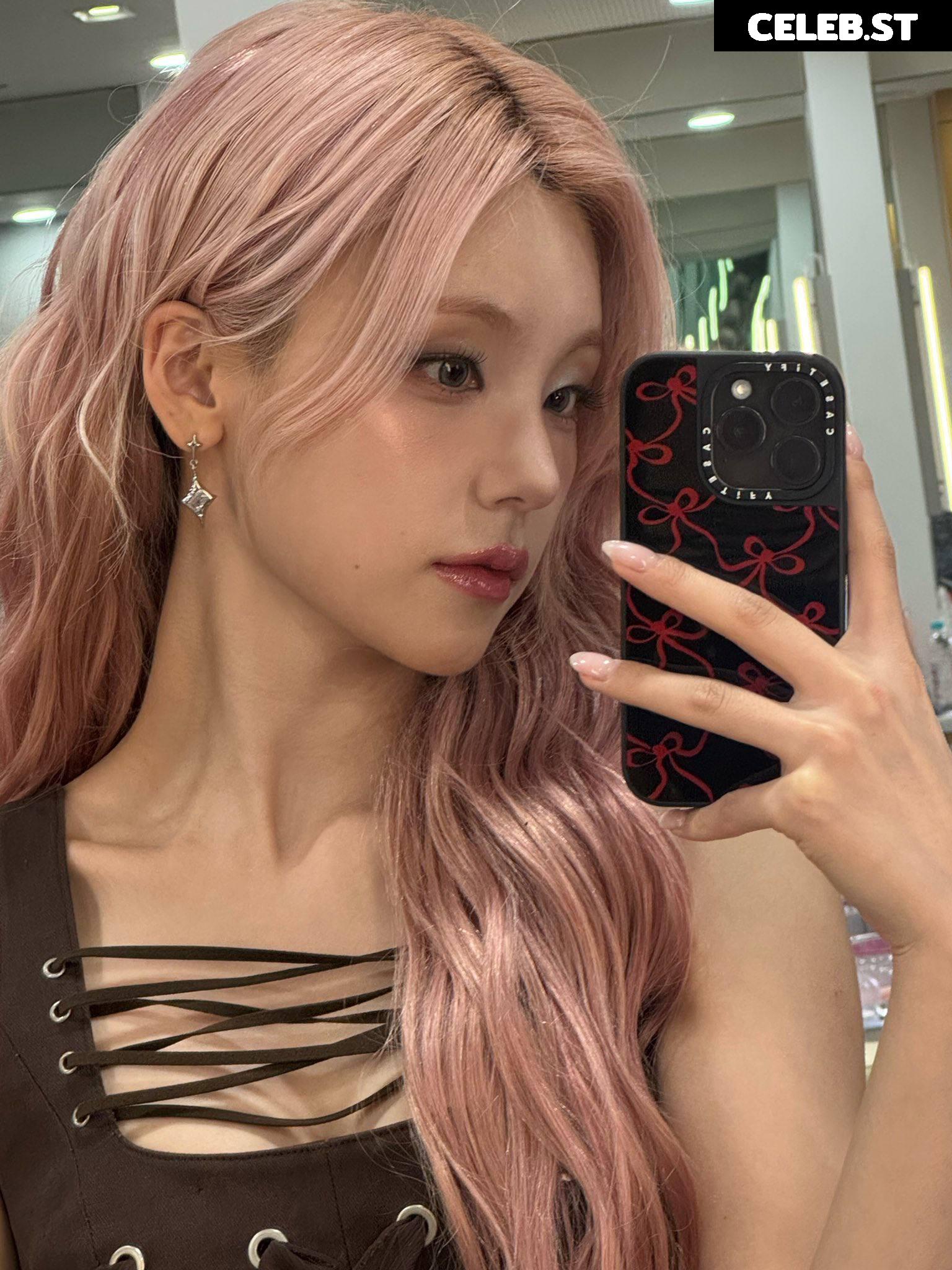Yeji - ITZY (예지, Hwang Ye-ji) Image 23659713