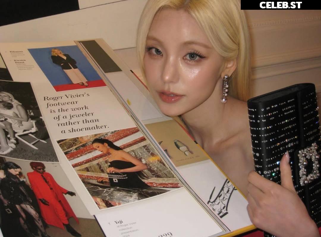 Yeji - ITZY (예지, Hwang Ye-ji) Image 23659636