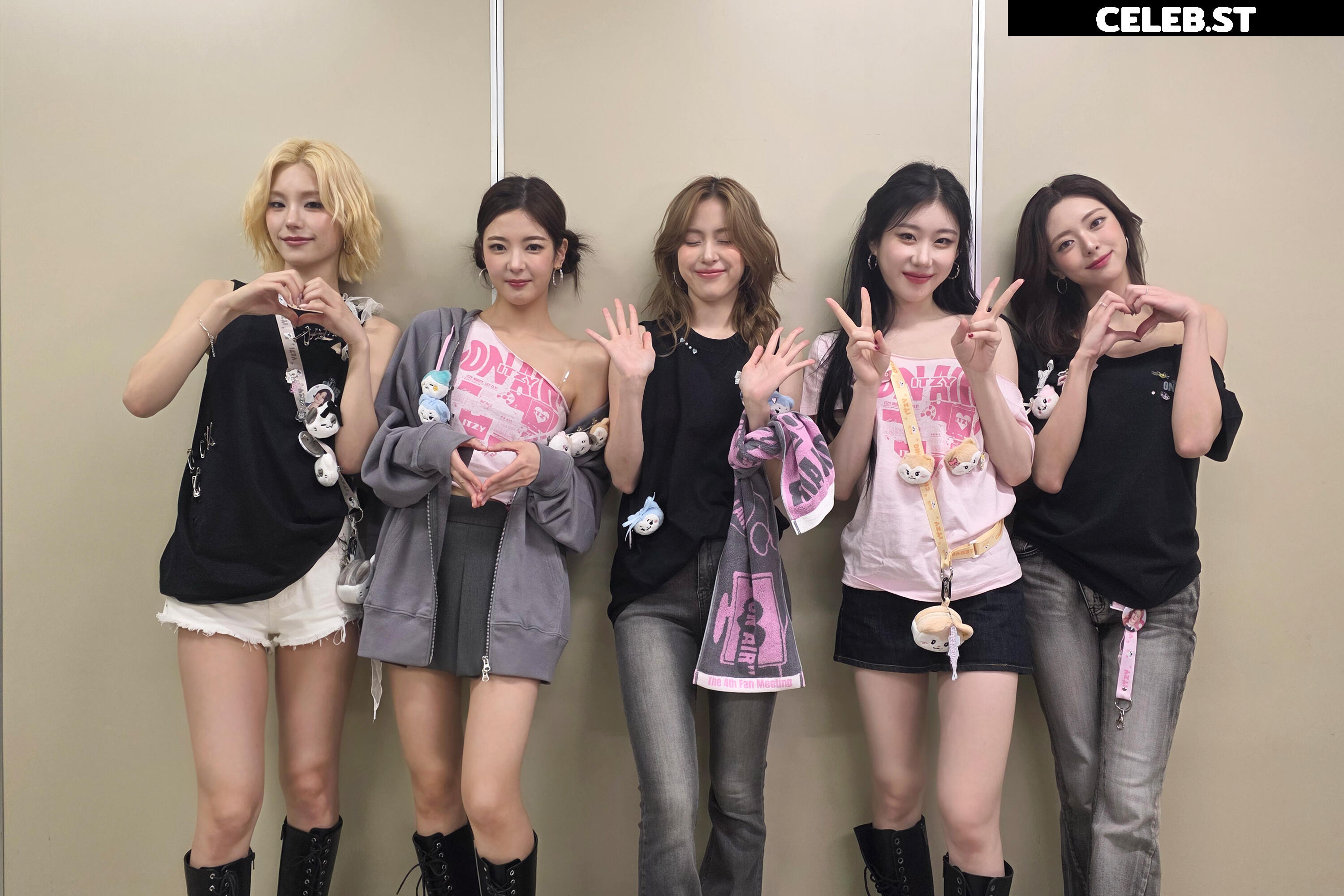 Yeji - ITZY (예지, Hwang Ye-ji) Image 23659158