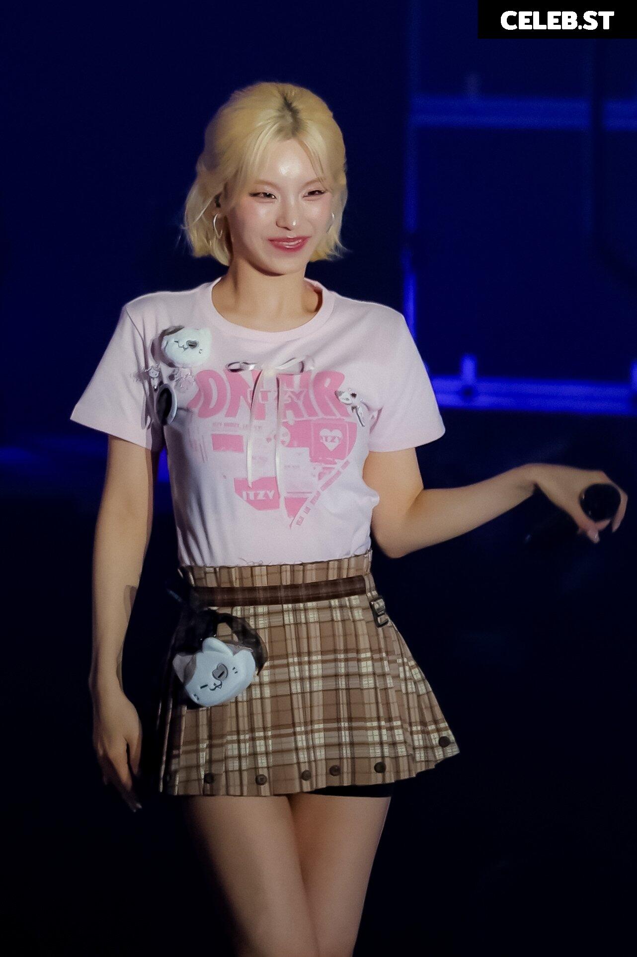 Yeji - ITZY (예지, Hwang Ye-ji) Image 23659140
