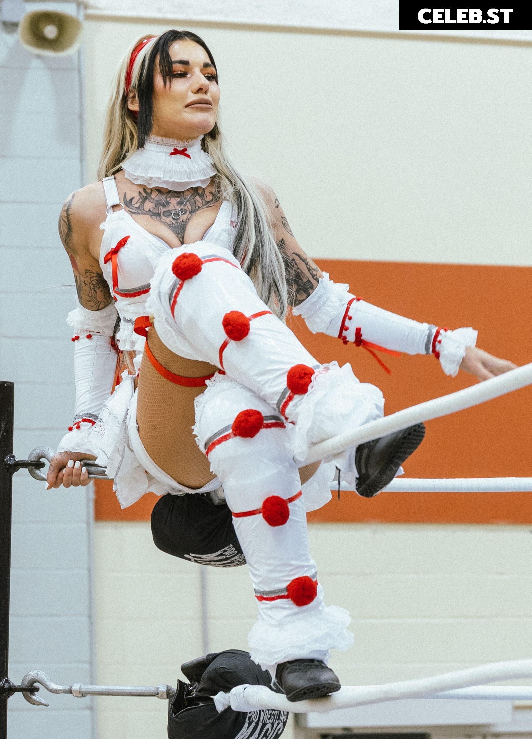 Women of Professional Wrestling Image 23665700