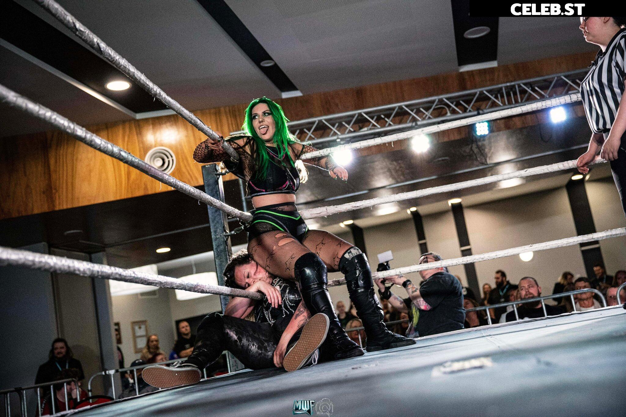 Women of Professional Wrestling Image 23665745