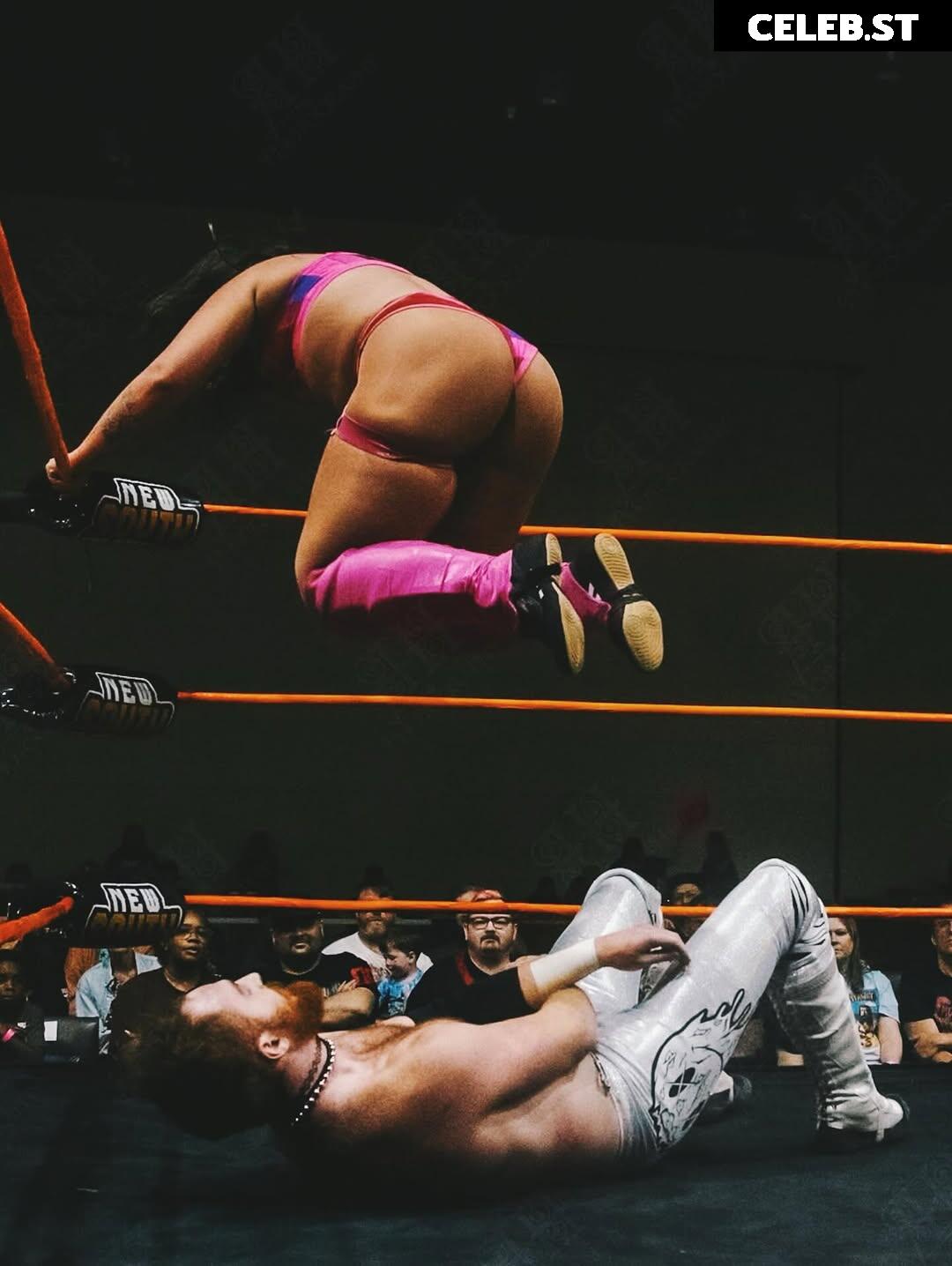 Women of Professional Wrestling Image 23665775