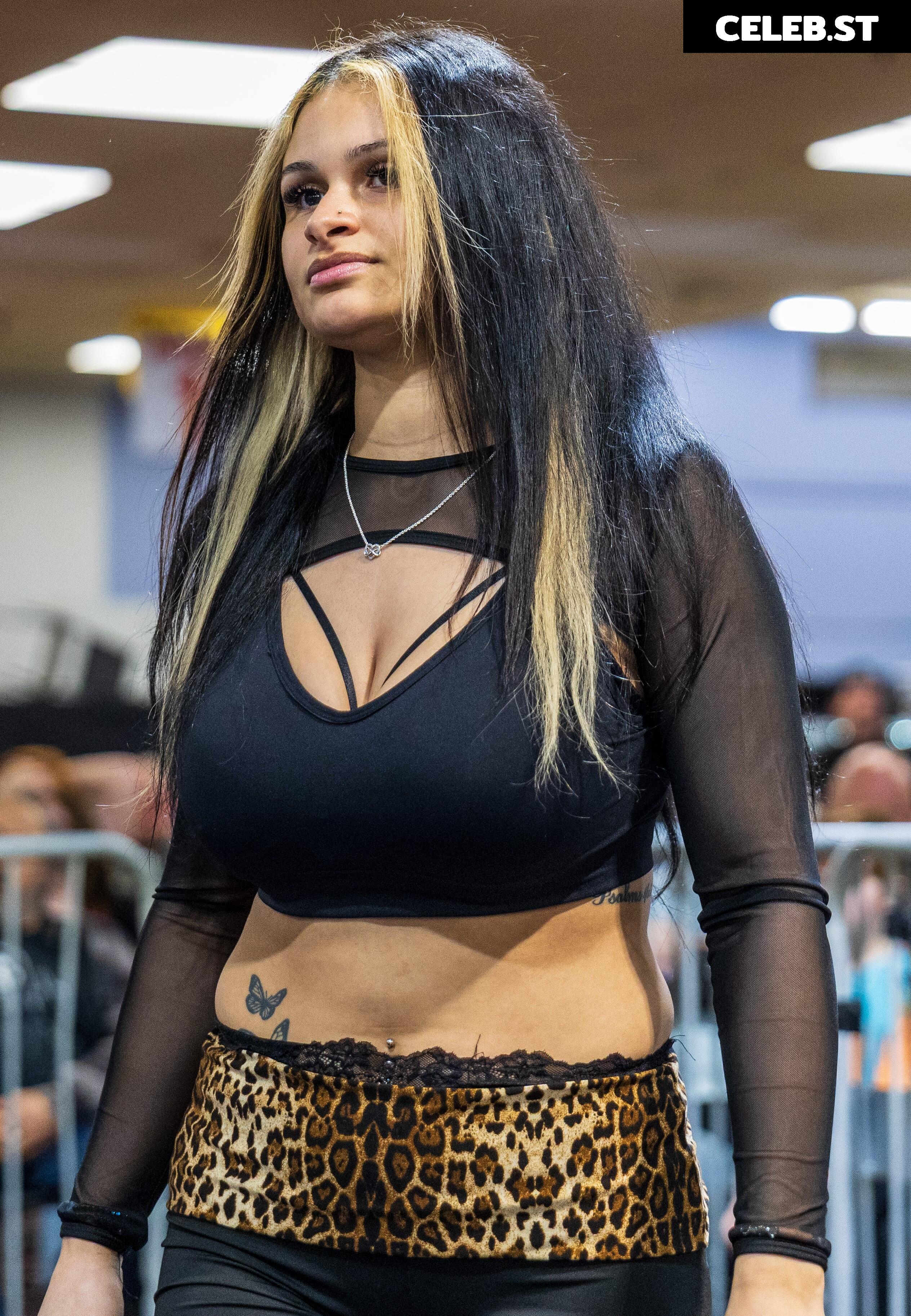 Women of Professional Wrestling Image 23667969