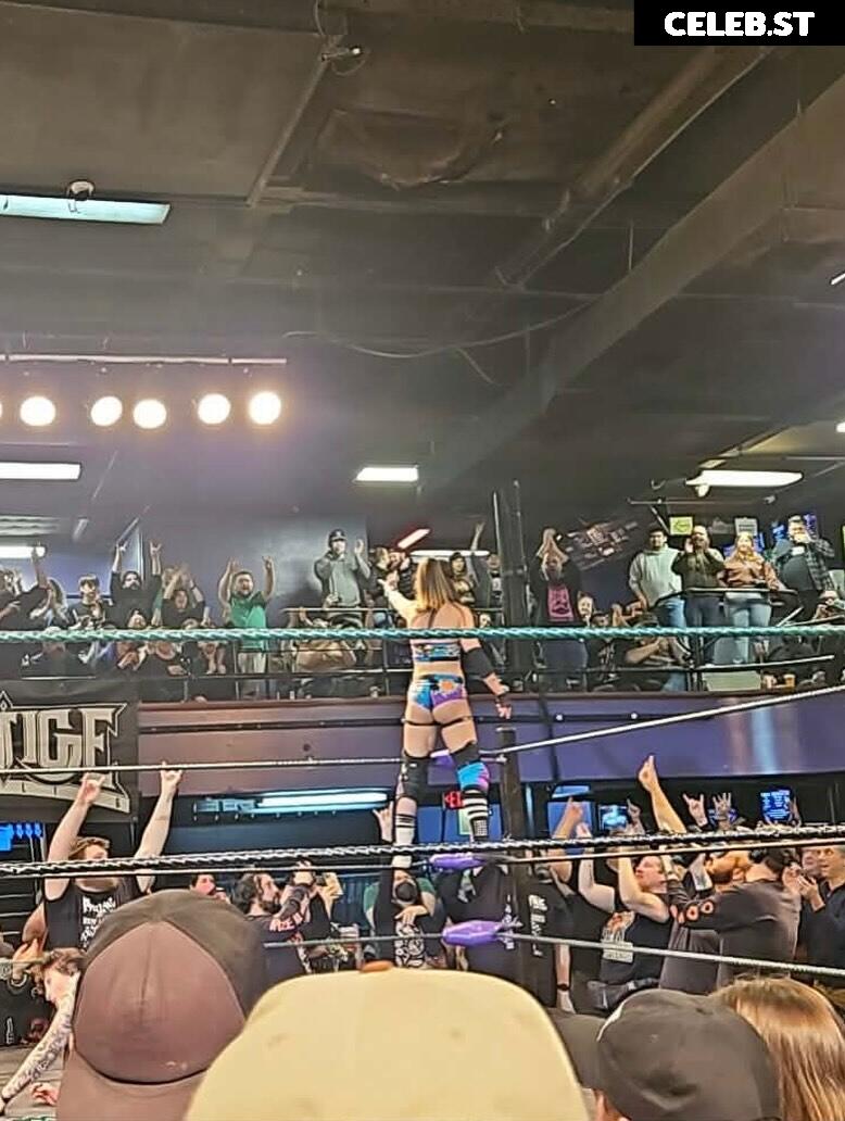 Women of Professional Wrestling Image 23667816