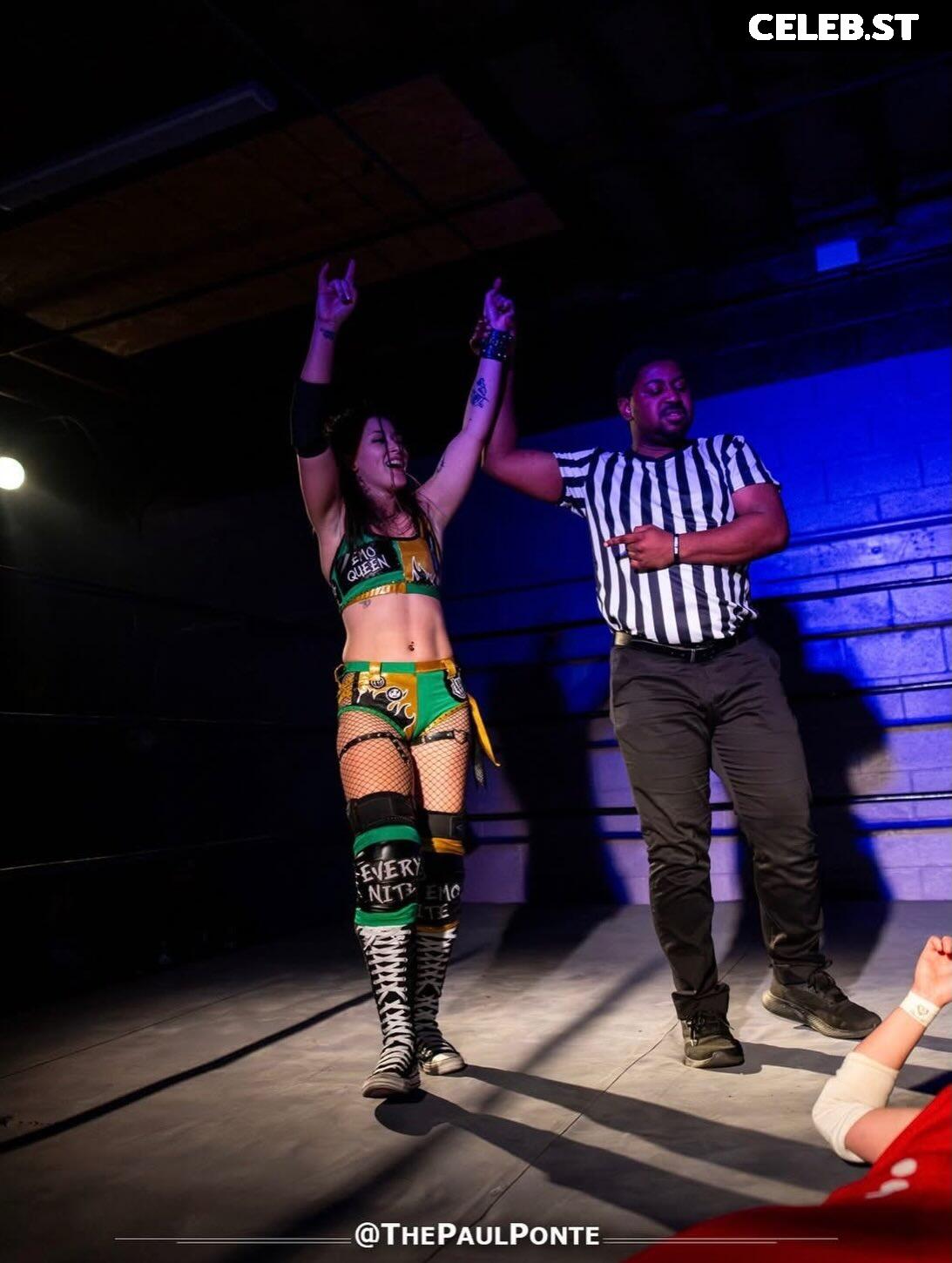 Women of Professional Wrestling Image 23667474