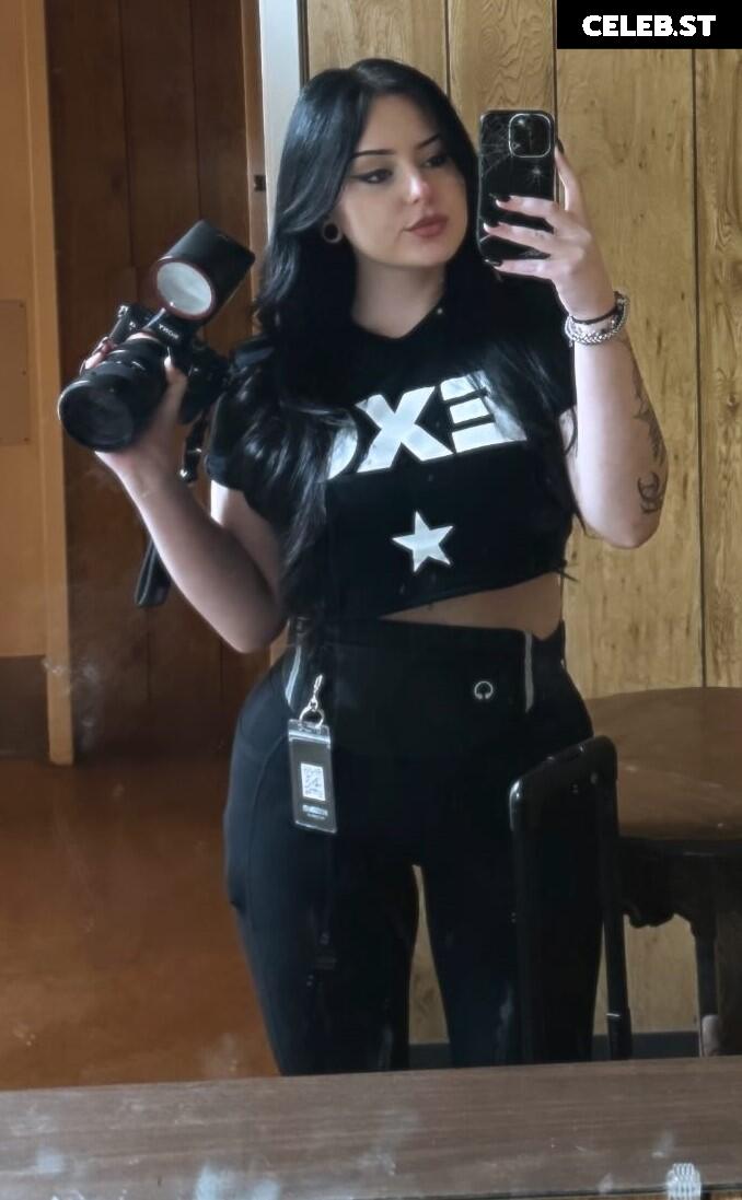 Women of Professional Wrestling Image 23667239