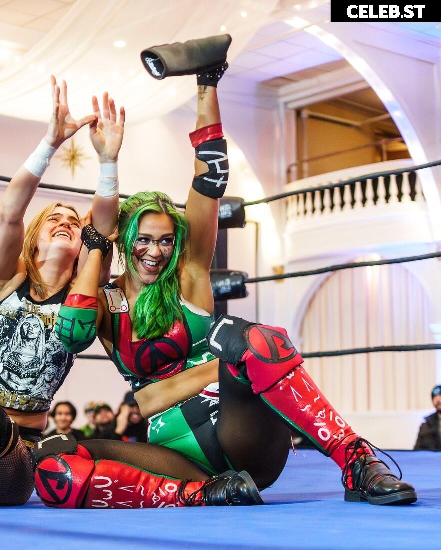Women of Professional Wrestling Image 23666363