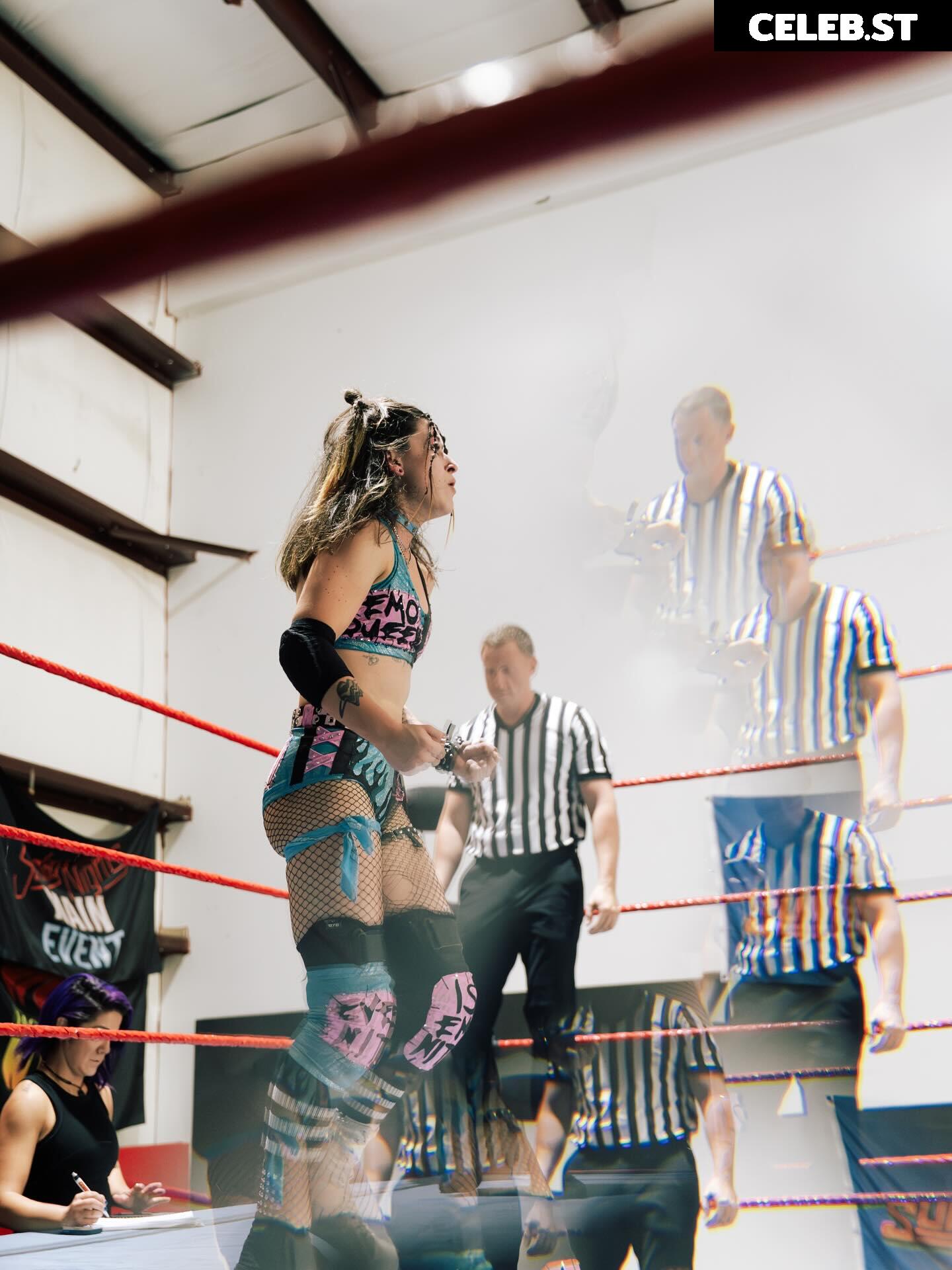 Women of Professional Wrestling Image 23666256