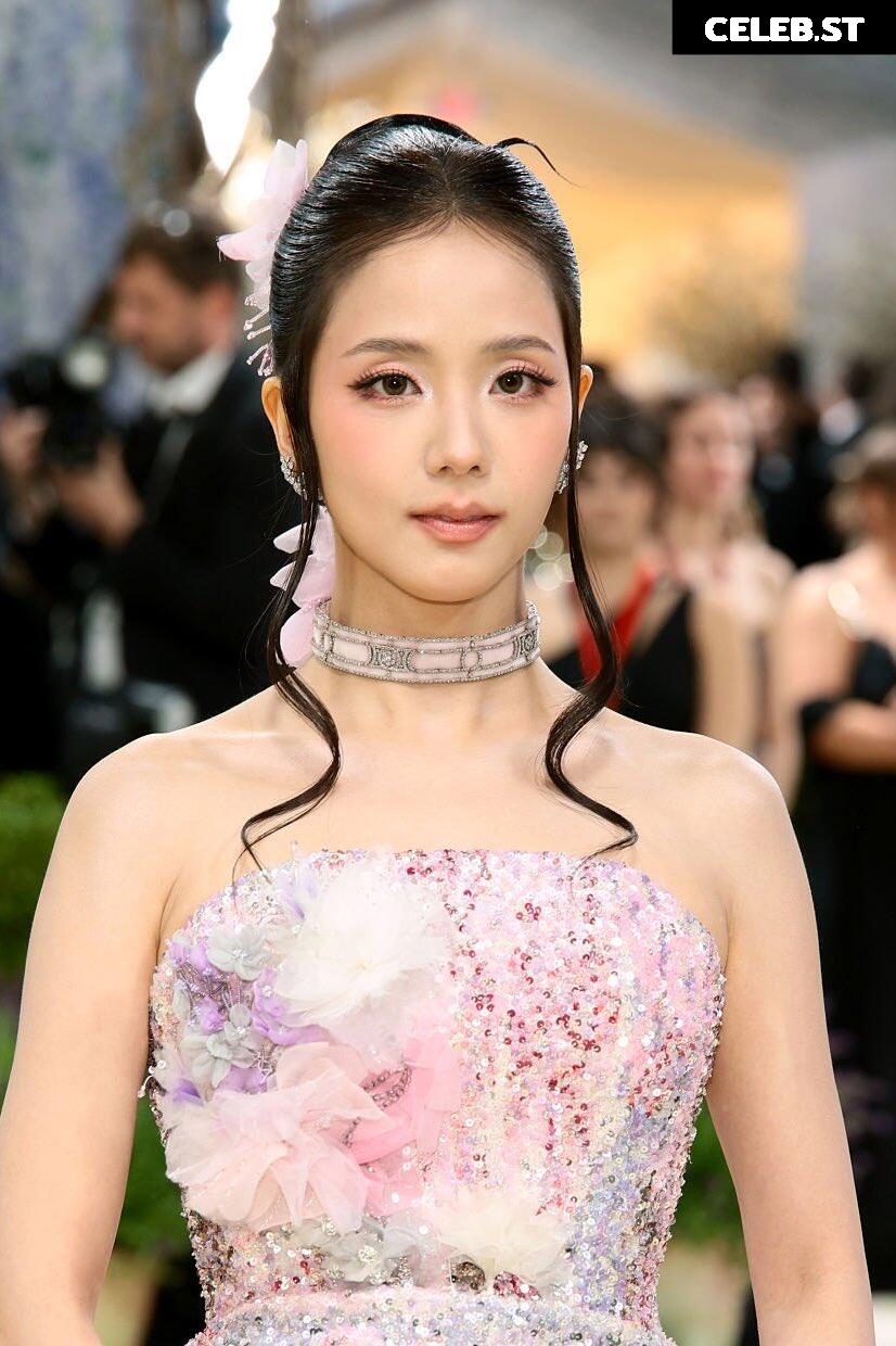 Jisoo  || - BLΛƆKPIИK ( BLACKPINK ) Image 23661862