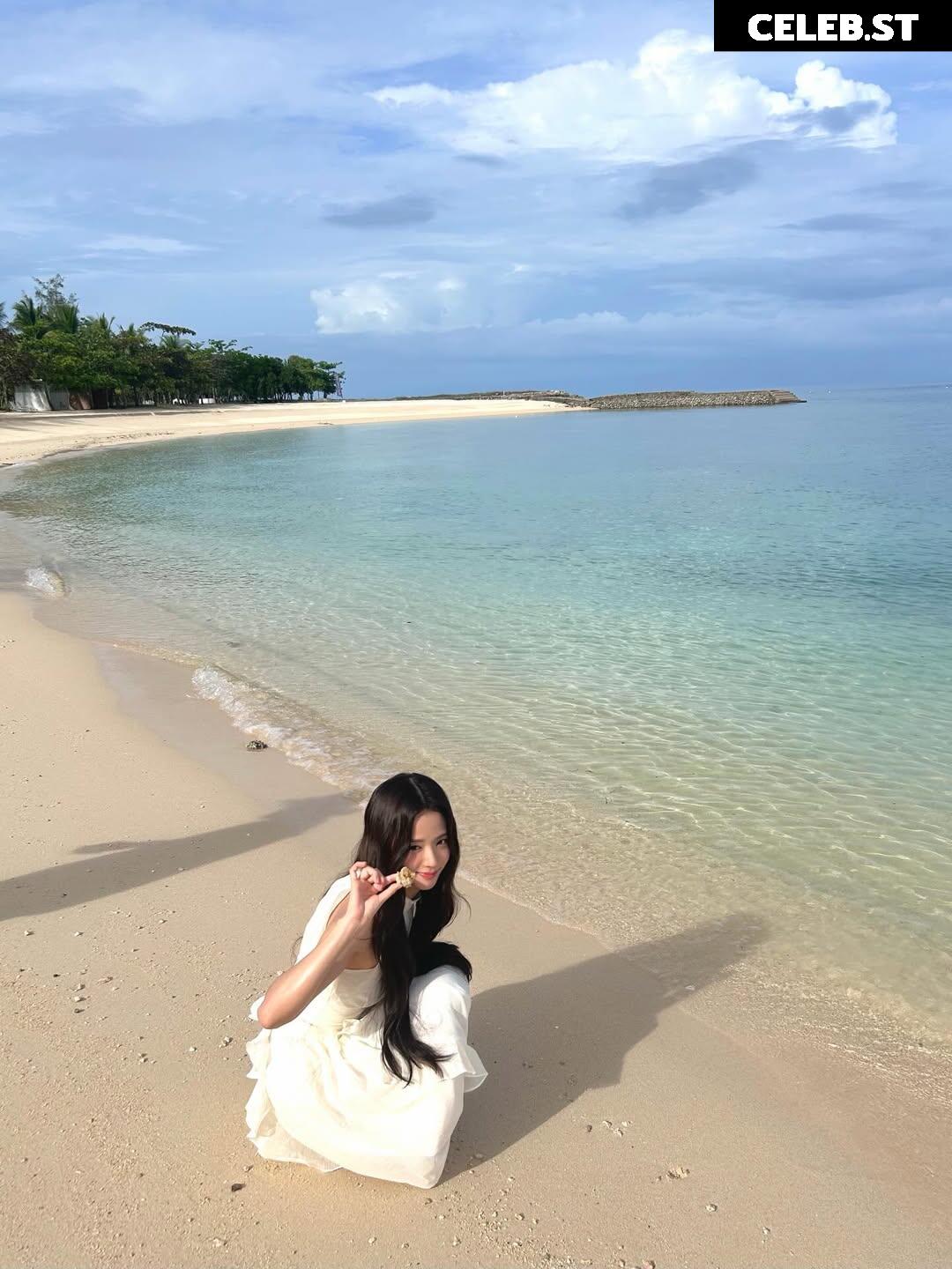 Jisoo  || - BLΛƆKPIИK ( BLACKPINK ) Image 23661594
