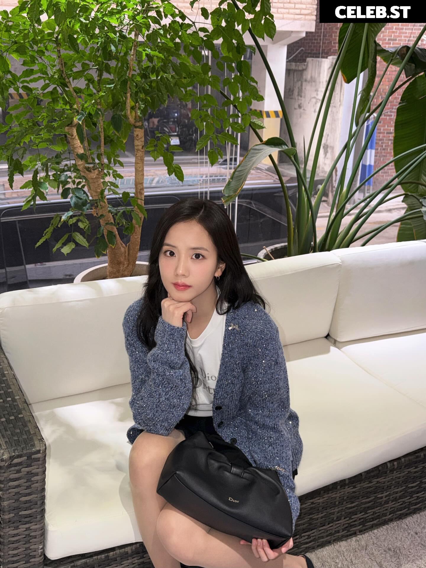 Jisoo  || - BLΛƆKPIИK ( BLACKPINK ) Image 23661534