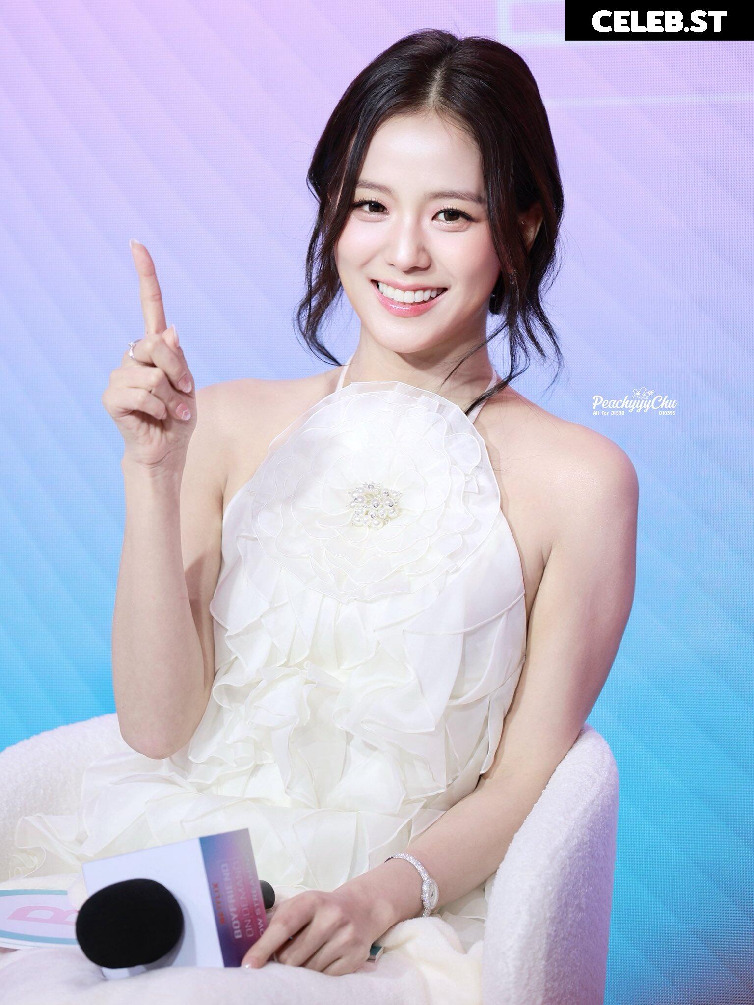 Jisoo  || - BLΛƆKPIИK ( BLACKPINK ) Image 23661564