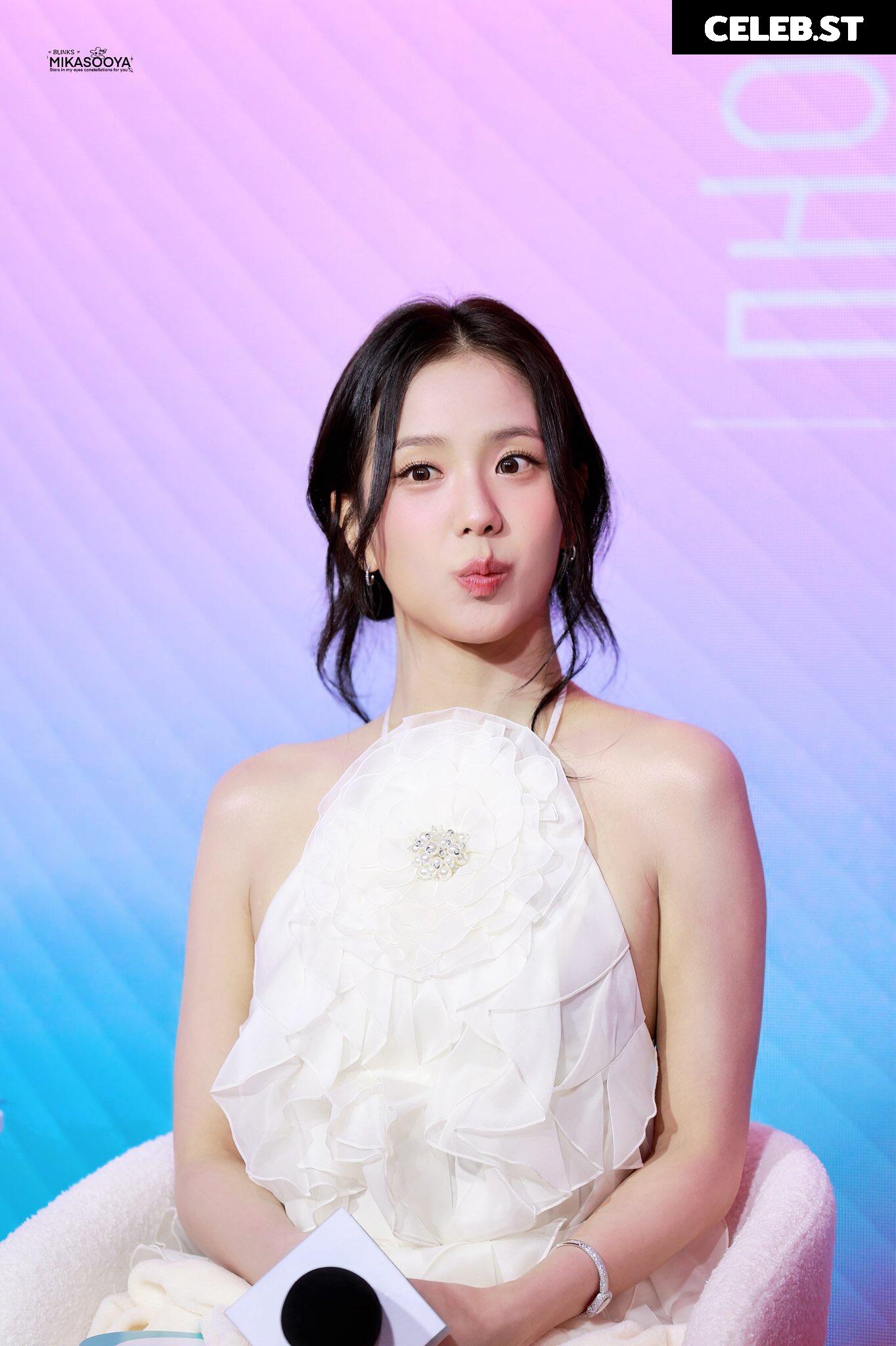 Jisoo  || - BLΛƆKPIИK ( BLACKPINK ) Image 23661556