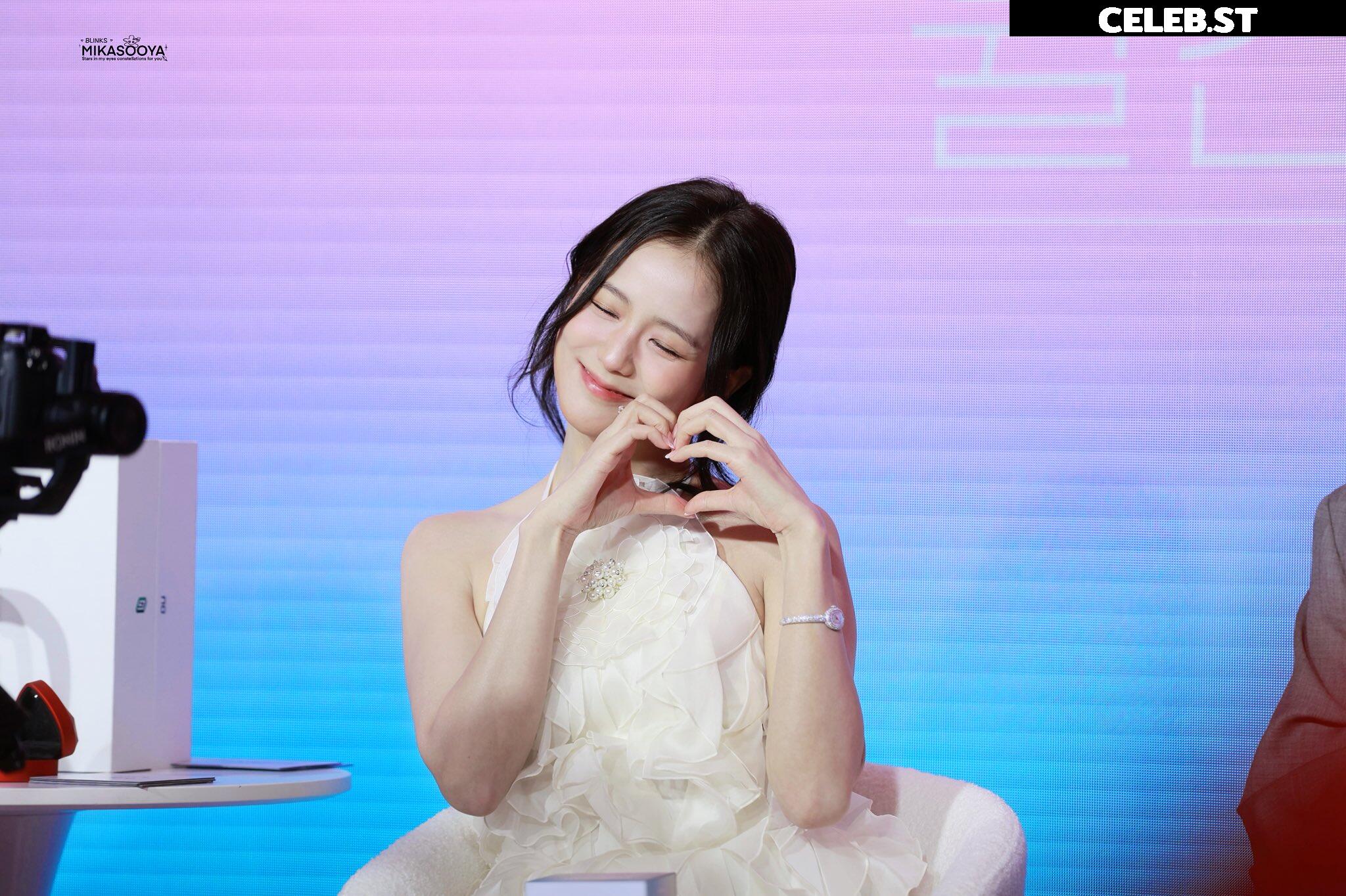 Jisoo  || - BLΛƆKPIИK ( BLACKPINK ) Image 23661555