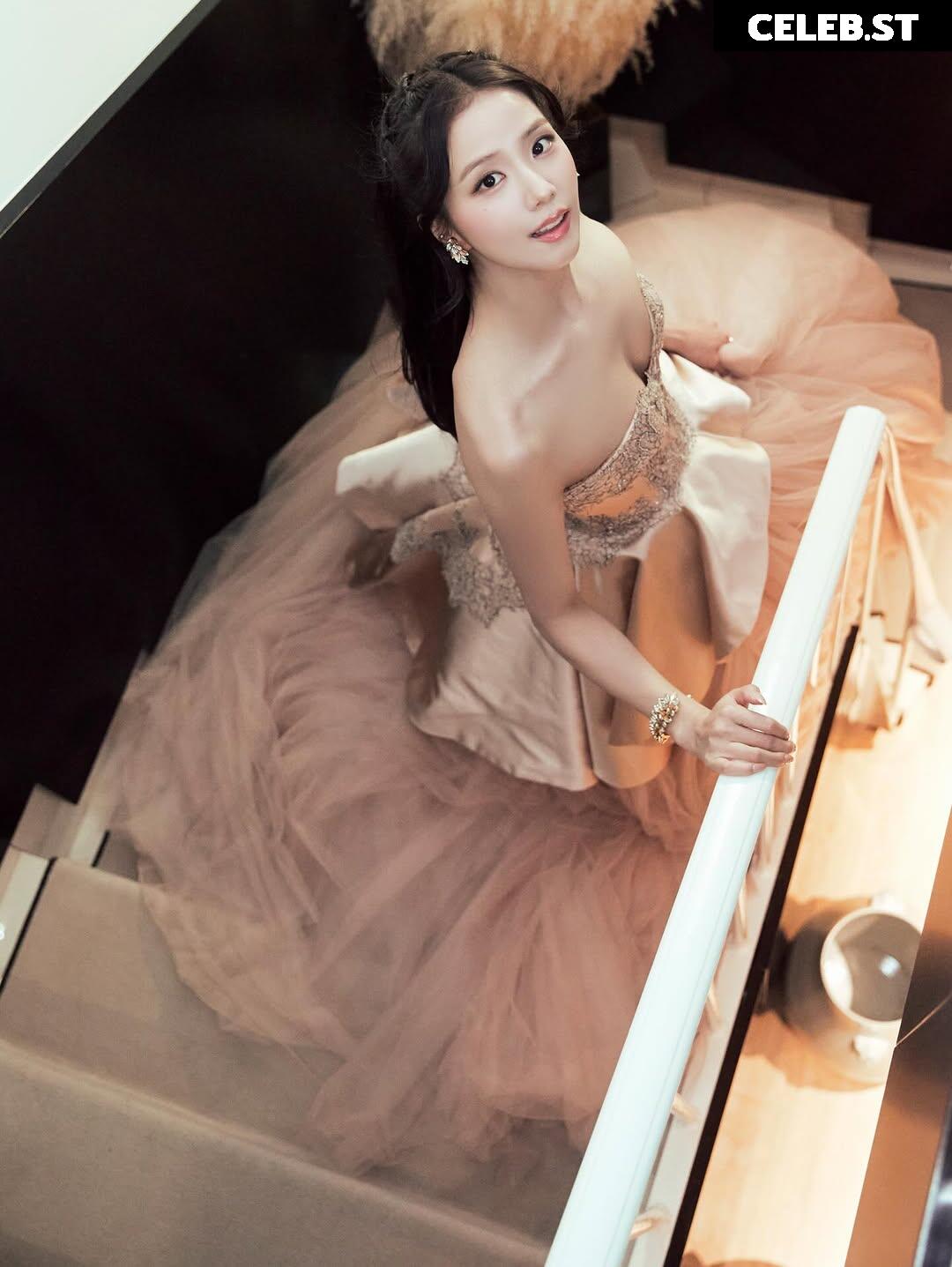 Jisoo  || - BLΛƆKPIИK ( BLACKPINK ) Image 23661792