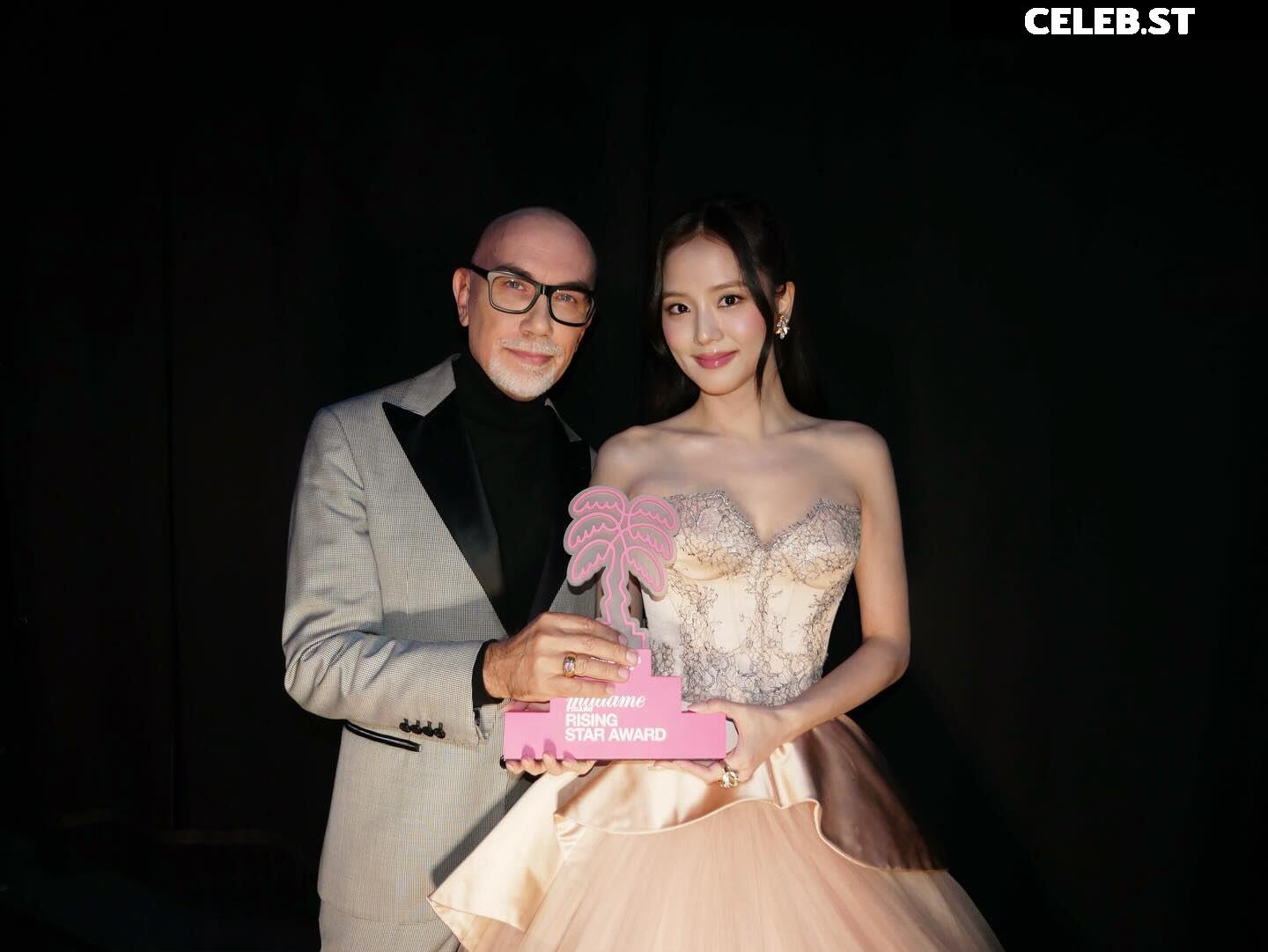Jisoo  || - BLΛƆKPIИK ( BLACKPINK ) Image 23661799