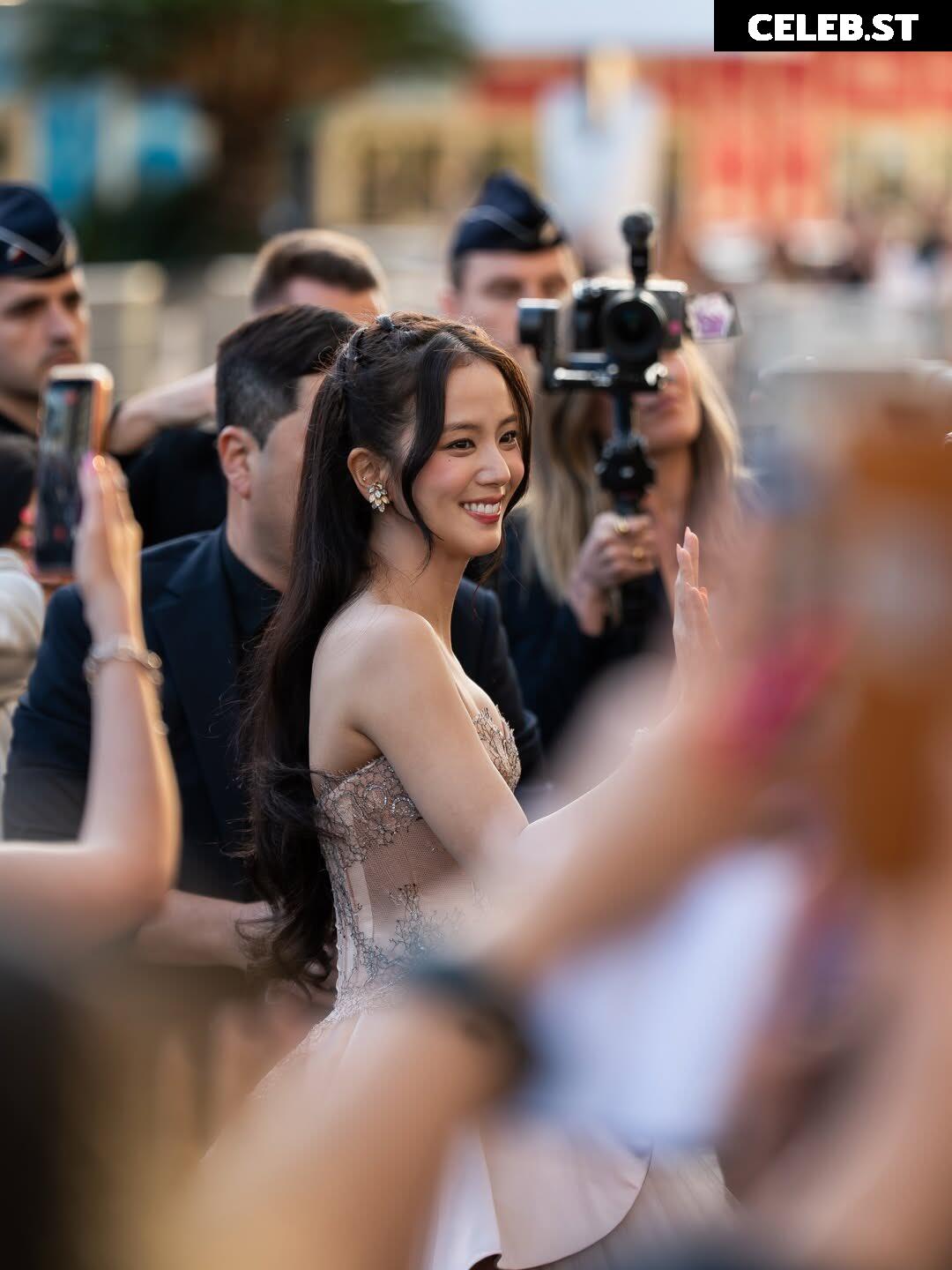 Jisoo  || - BLΛƆKPIИK ( BLACKPINK ) Image 23661784