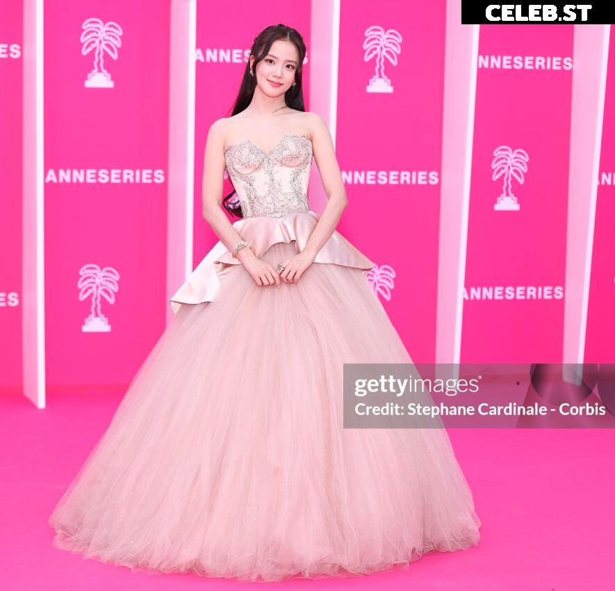 Jisoo  || - BLΛƆKPIИK ( BLACKPINK ) Image 23661772