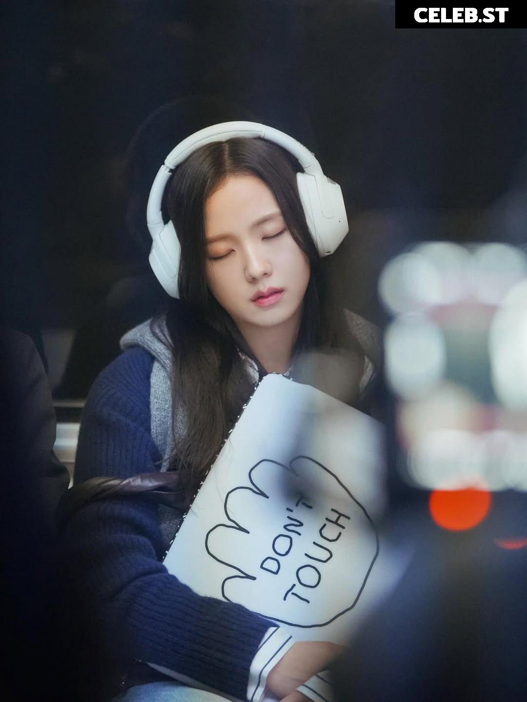 Jisoo  || - BLΛƆKPIИK ( BLACKPINK ) Image 23661657