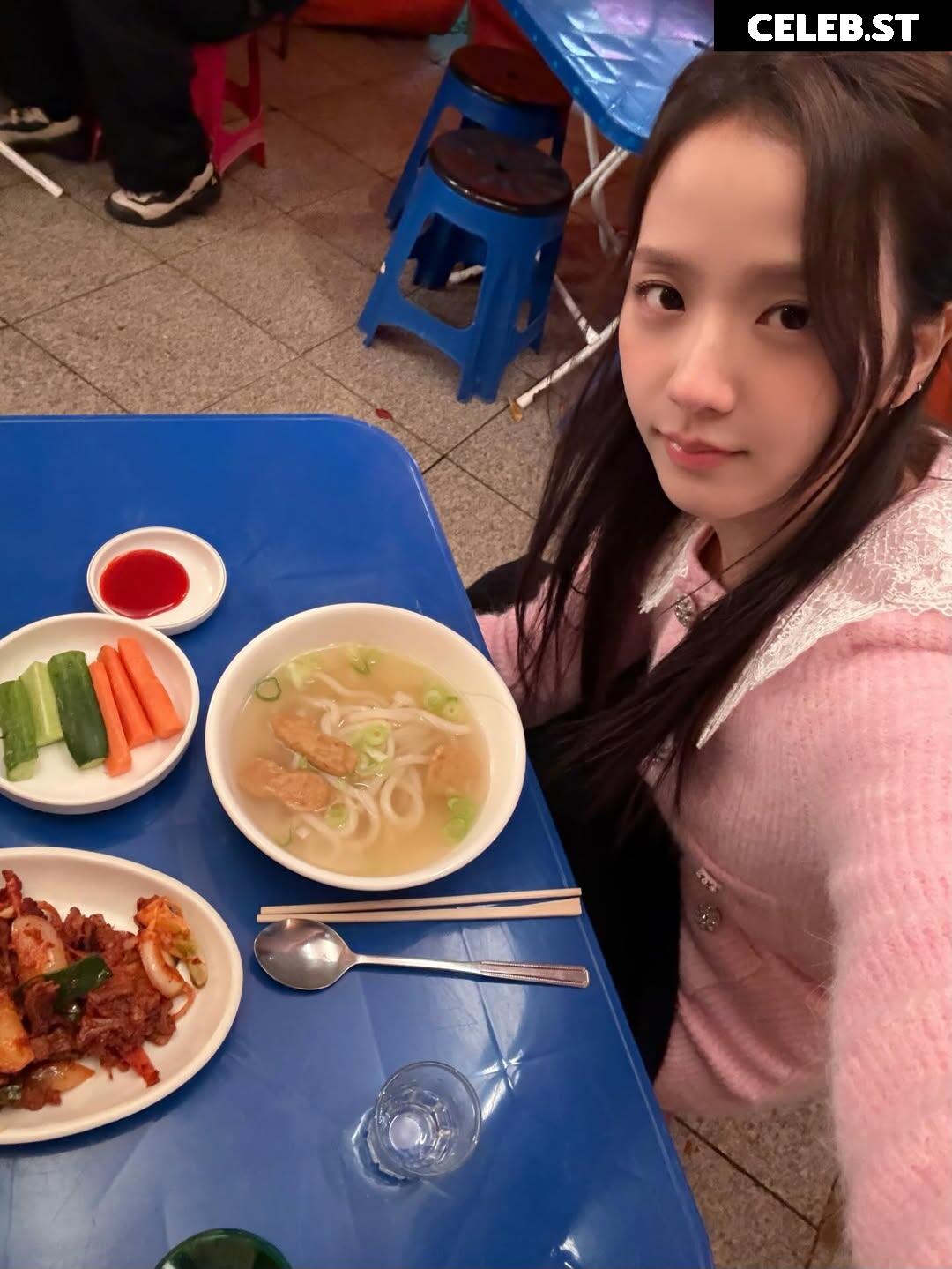 Jisoo  || - BLΛƆKPIИK ( BLACKPINK ) Image 23661659