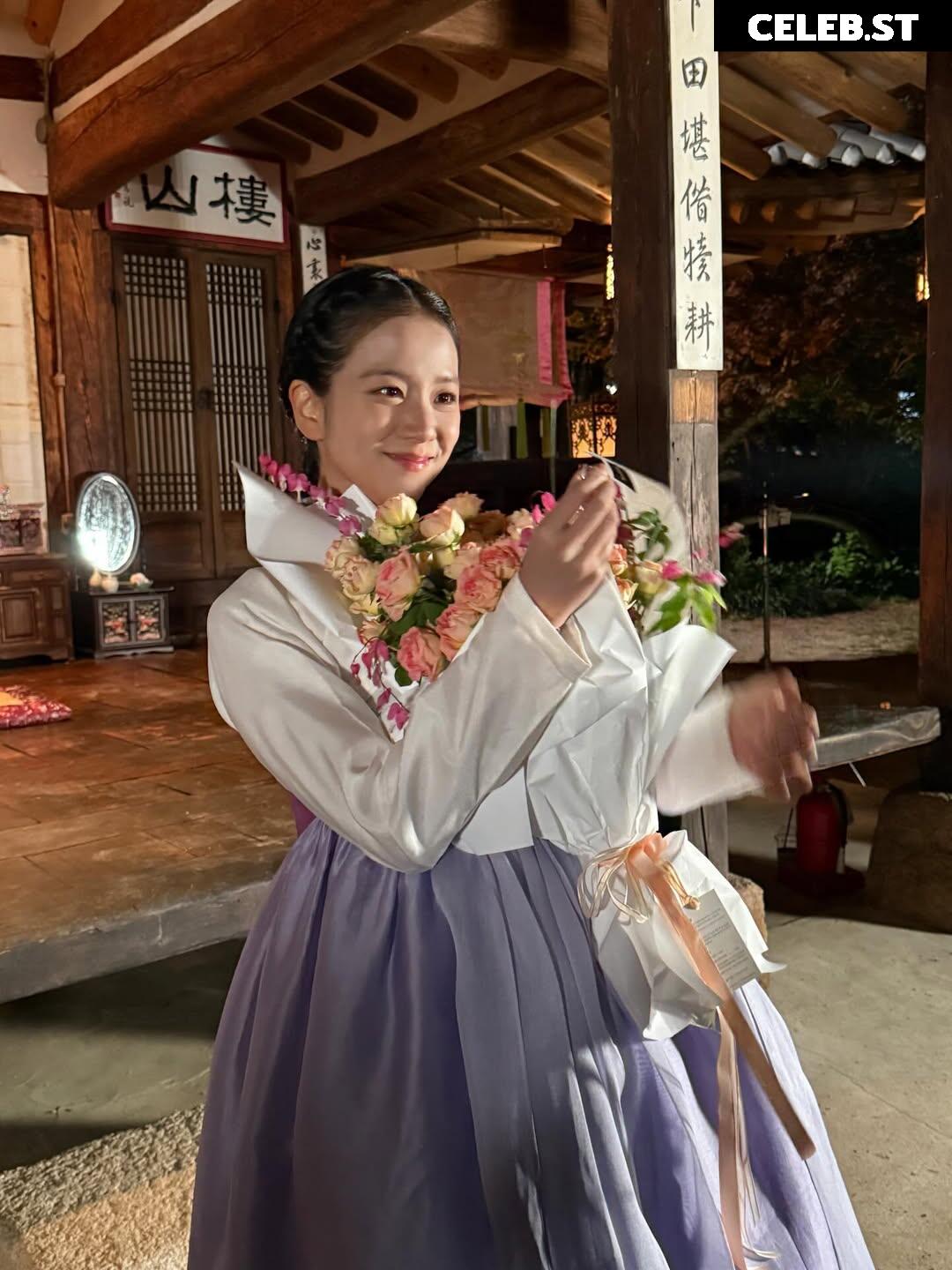 Jisoo  || - BLΛƆKPIИK ( BLACKPINK ) Image 23661642