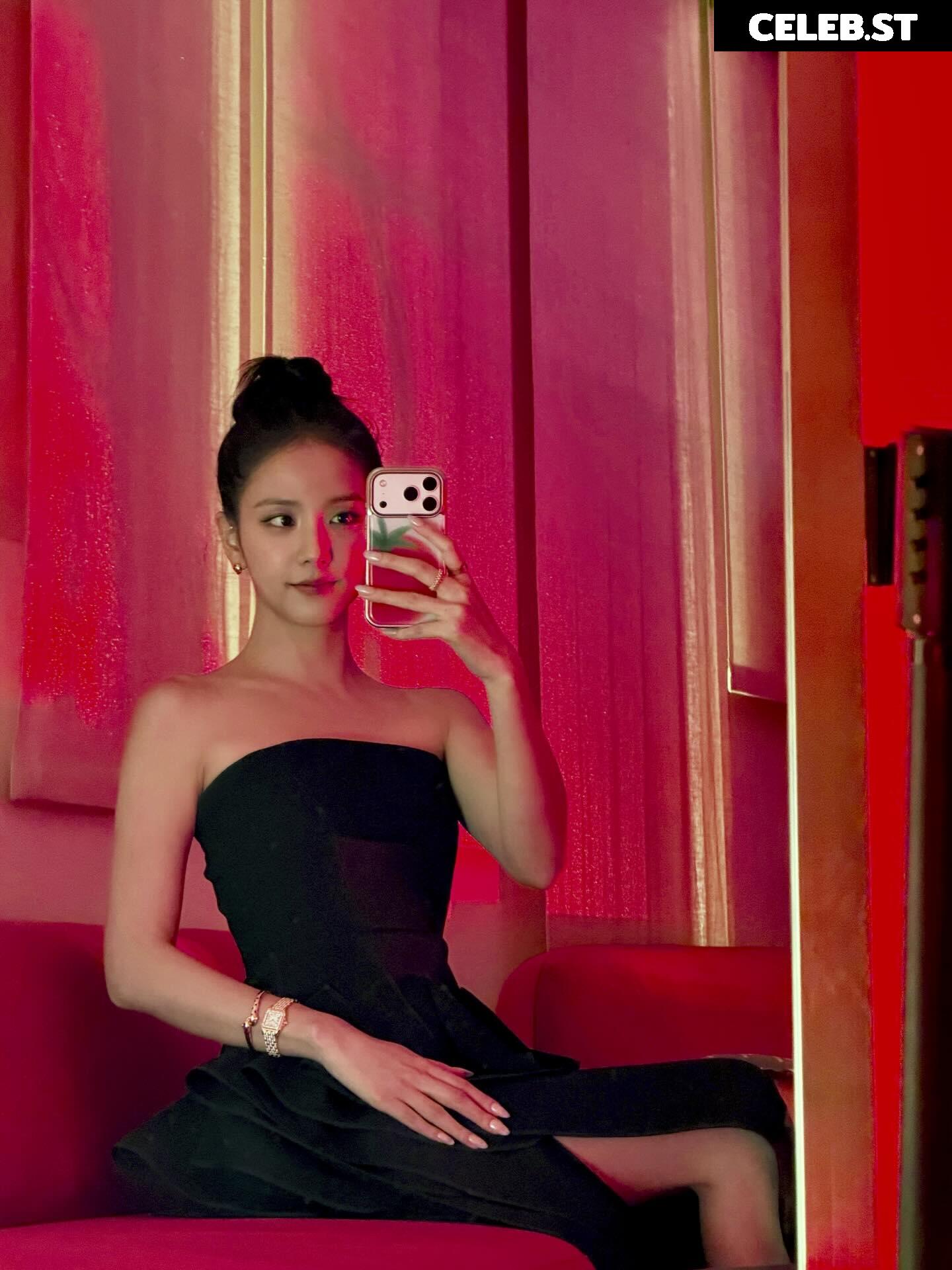 Jisoo  || - BLΛƆKPIИK ( BLACKPINK ) Image 23661126