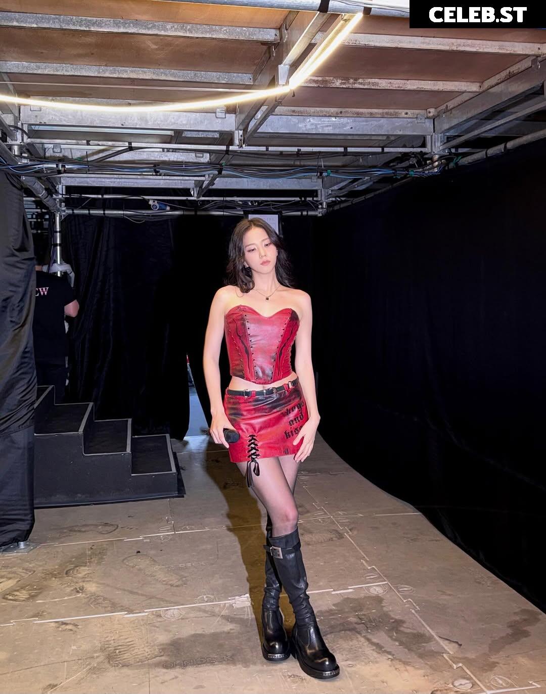 Jisoo  || - BLΛƆKPIИK ( BLACKPINK ) Image 23661136