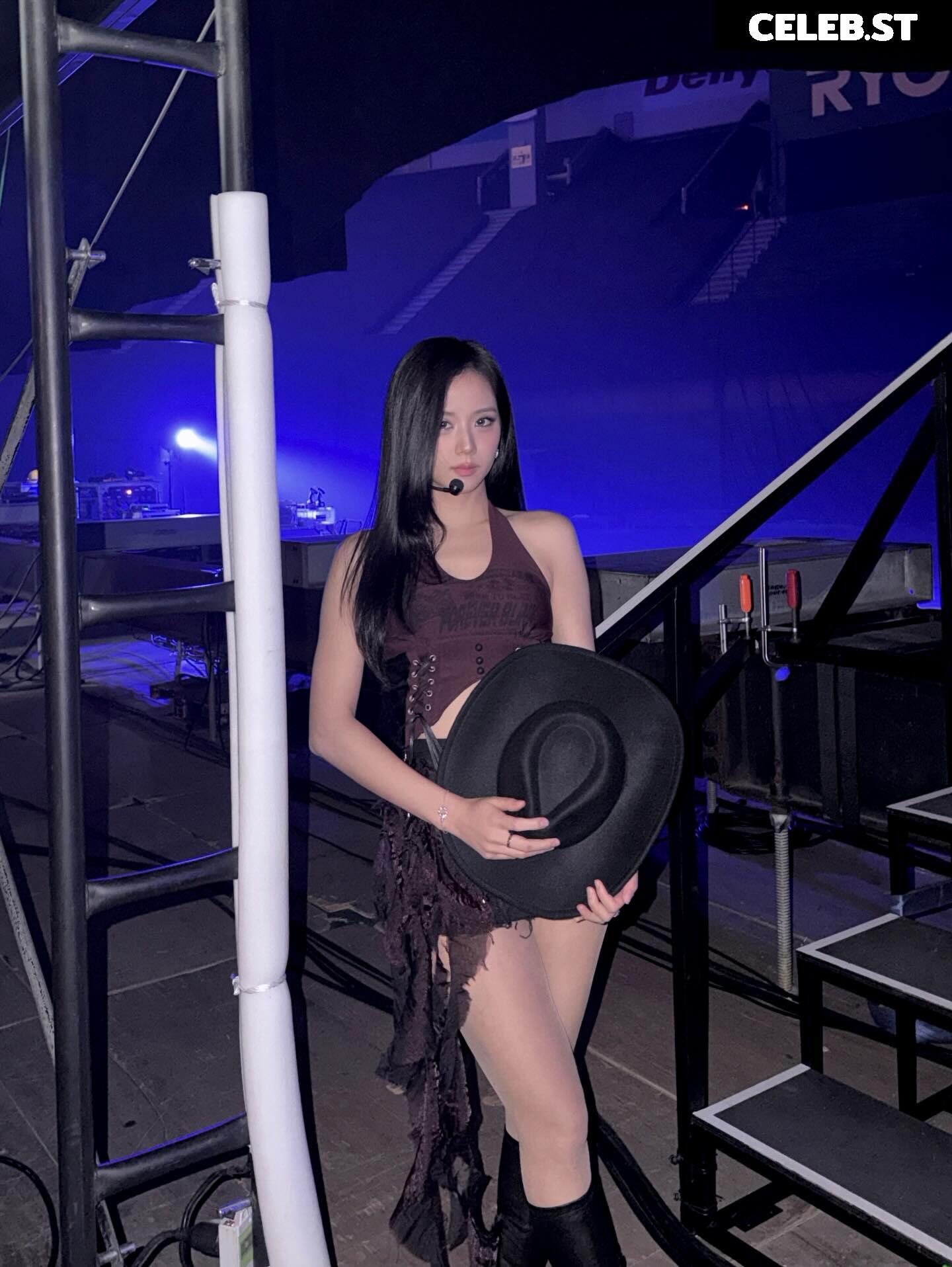 Jisoo  || - BLΛƆKPIИK ( BLACKPINK ) Image 23661323