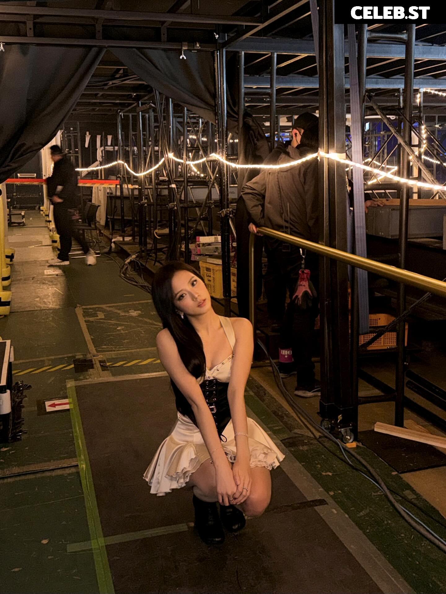 Jisoo  || - BLΛƆKPIИK ( BLACKPINK ) Image 23661322