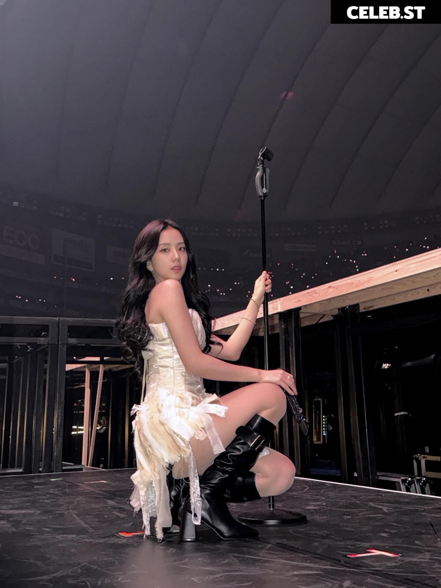 Jisoo  || - BLΛƆKPIИK ( BLACKPINK ) Image 23661320