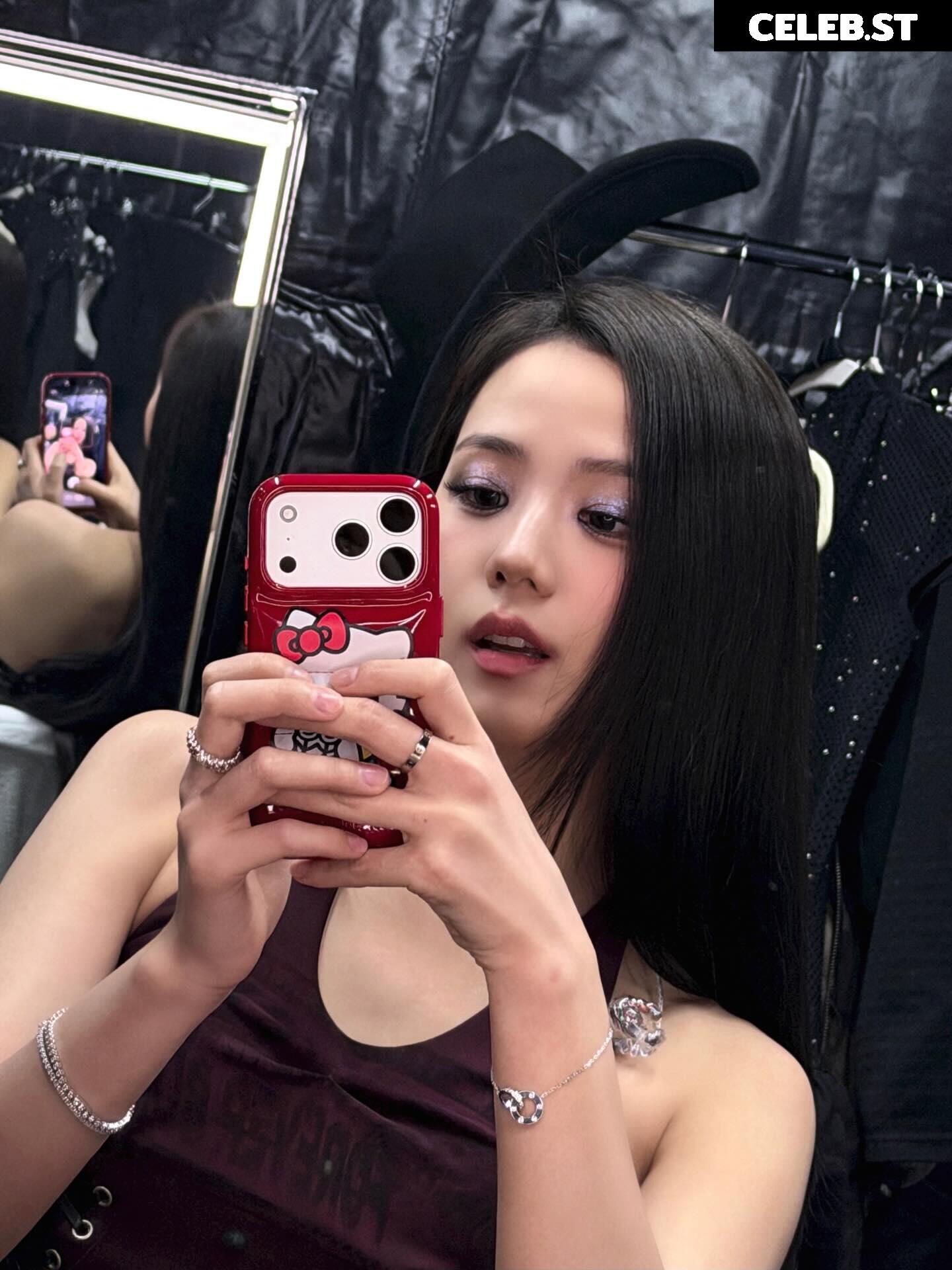 Jisoo  || - BLΛƆKPIИK ( BLACKPINK ) Image 23661328