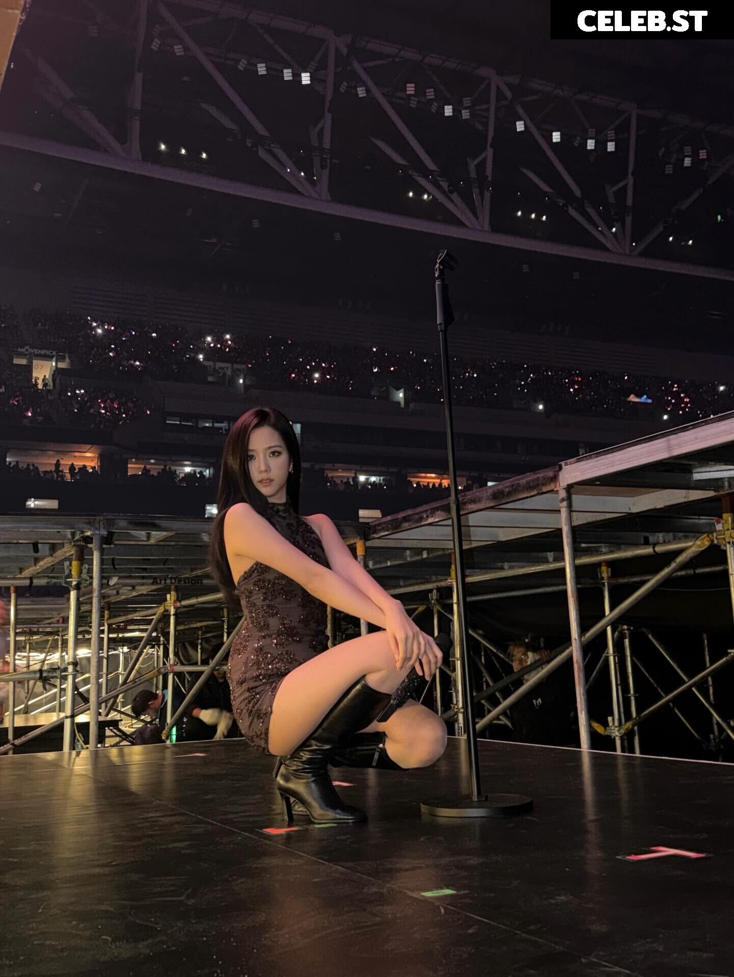 Jisoo  || - BLΛƆKPIИK ( BLACKPINK ) Image 23661356