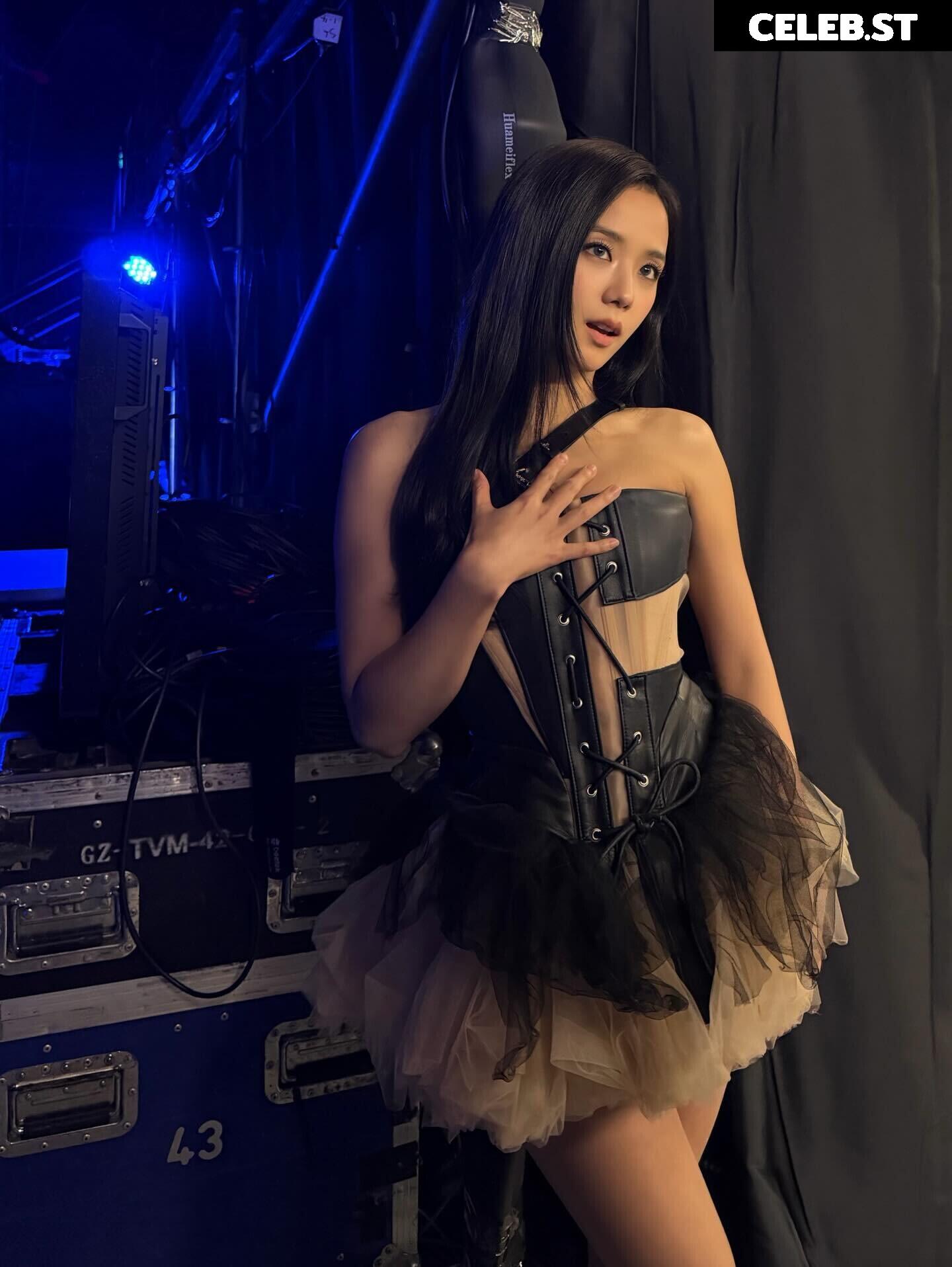 Jisoo  || - BLΛƆKPIИK ( BLACKPINK ) Image 23661354