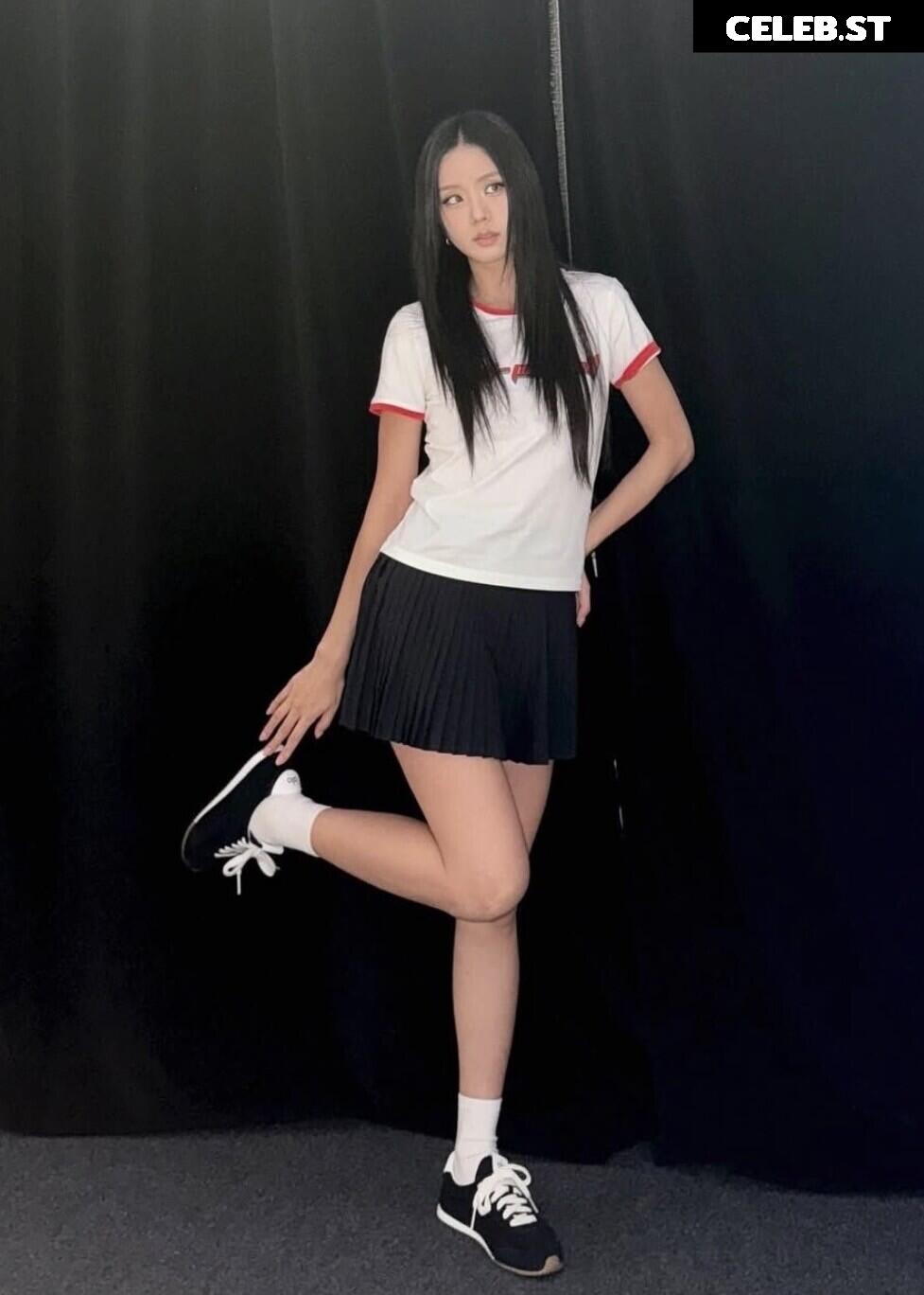 Jisoo  || - BLΛƆKPIИK ( BLACKPINK ) Image 23661221
