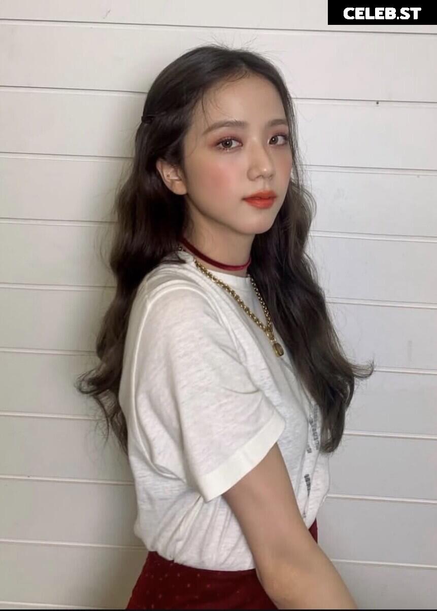 Jisoo  || - BLΛƆKPIИK ( BLACKPINK ) Image 23661245