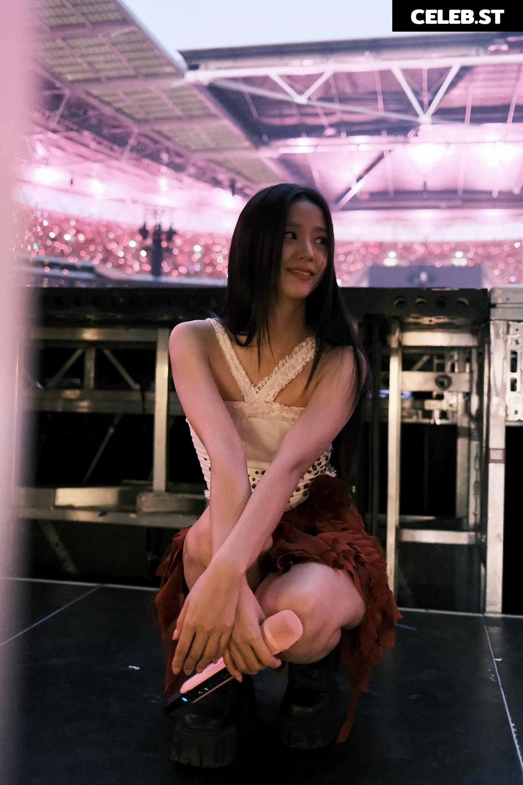 Jisoo  || - BLΛƆKPIИK ( BLACKPINK ) Image 23660875