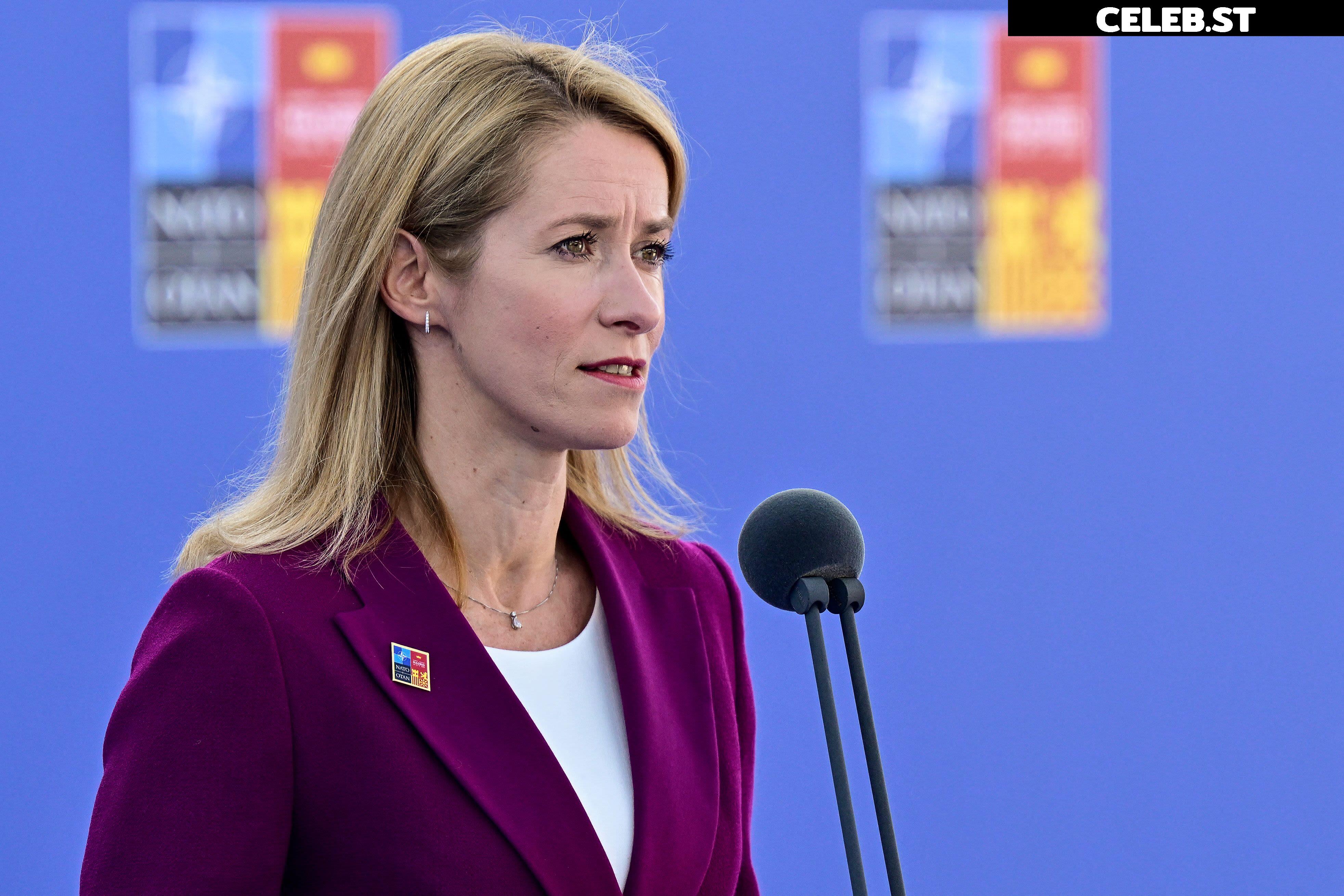 Political Ladies Image 23660451