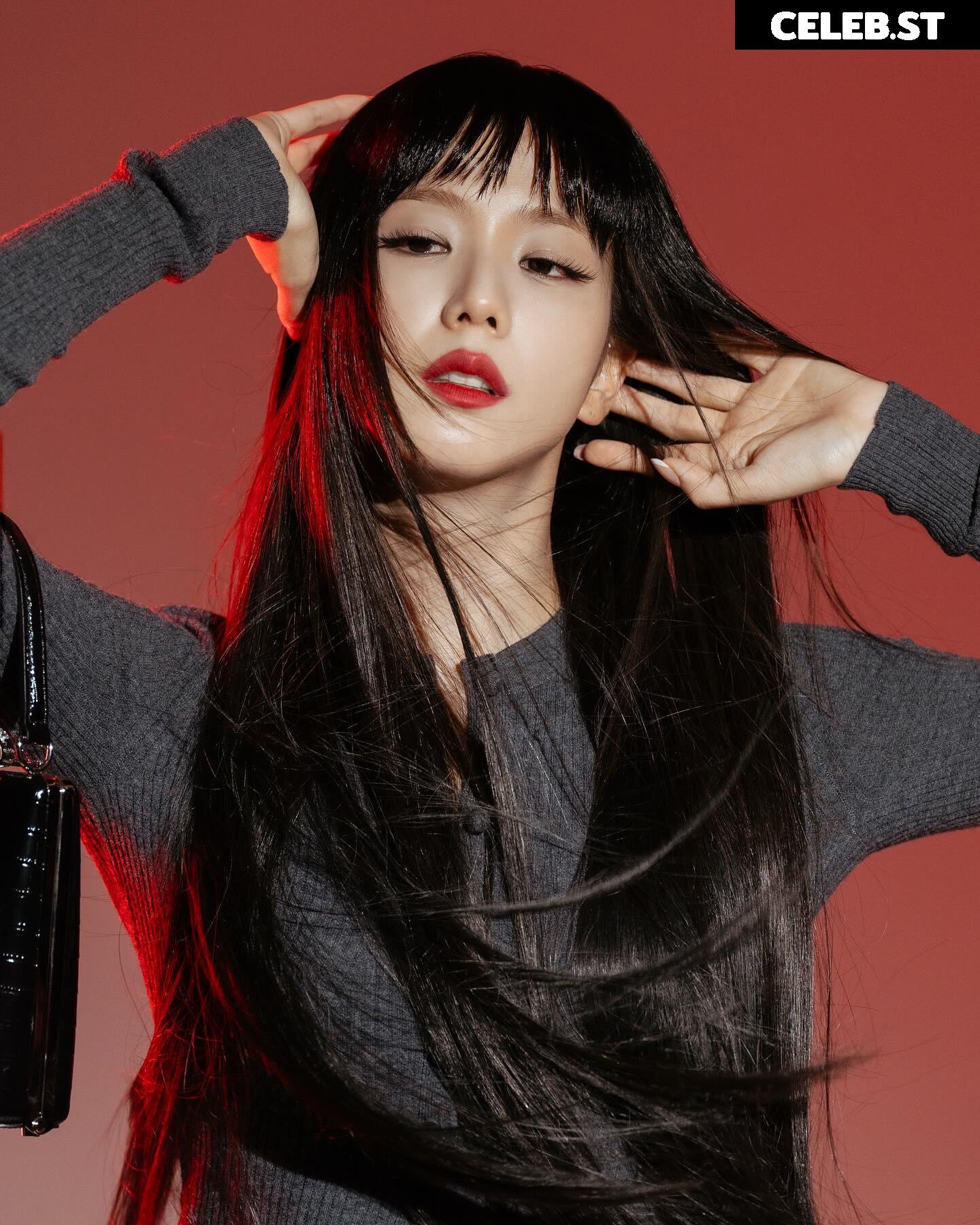 Jisoo  || - BLΛƆKPIИK ( BLACKPINK ) Image 23660799