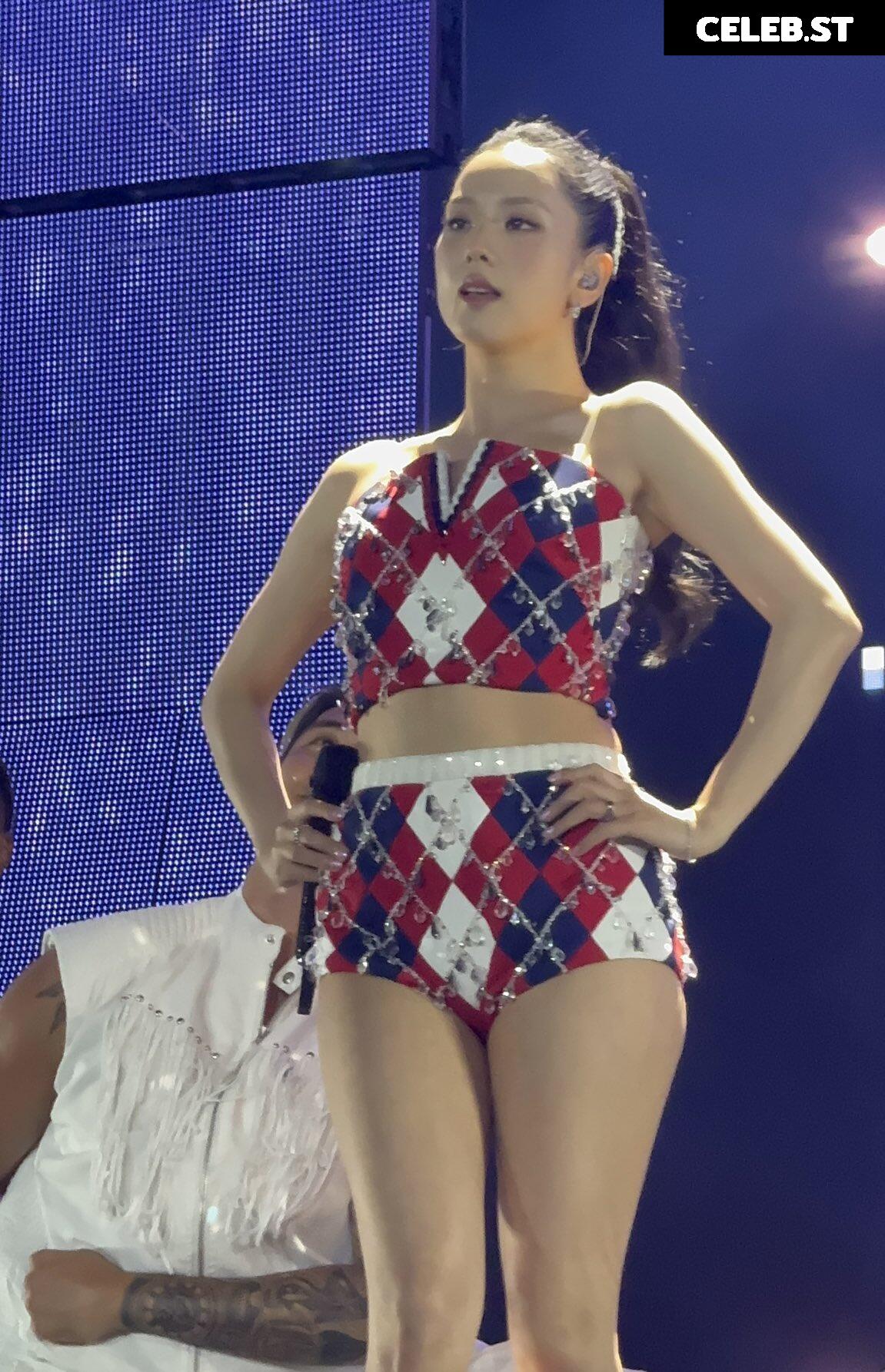 Jisoo  || - BLΛƆKPIИK ( BLACKPINK ) Image 23660713