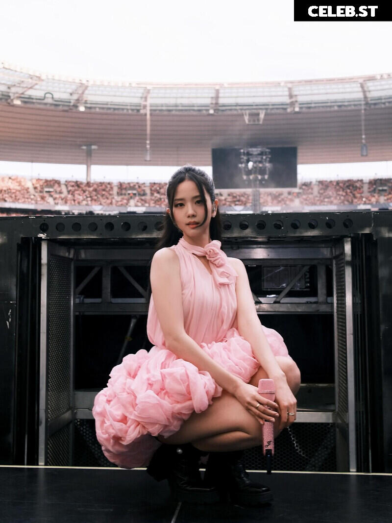 Jisoo  || - BLΛƆKPIИK ( BLACKPINK ) Image 23660760