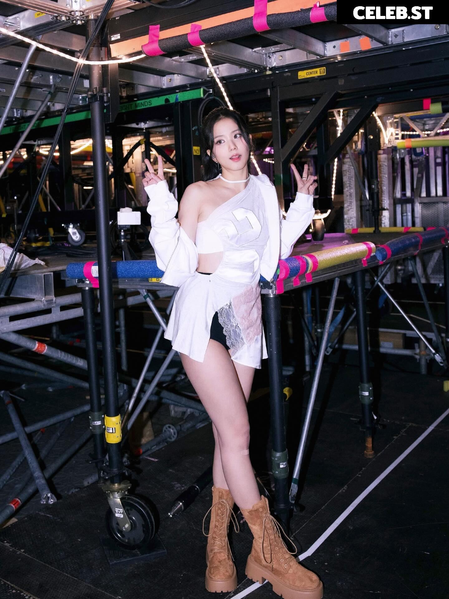 Jisoo  || - BLΛƆKPIИK ( BLACKPINK ) Image 23660768