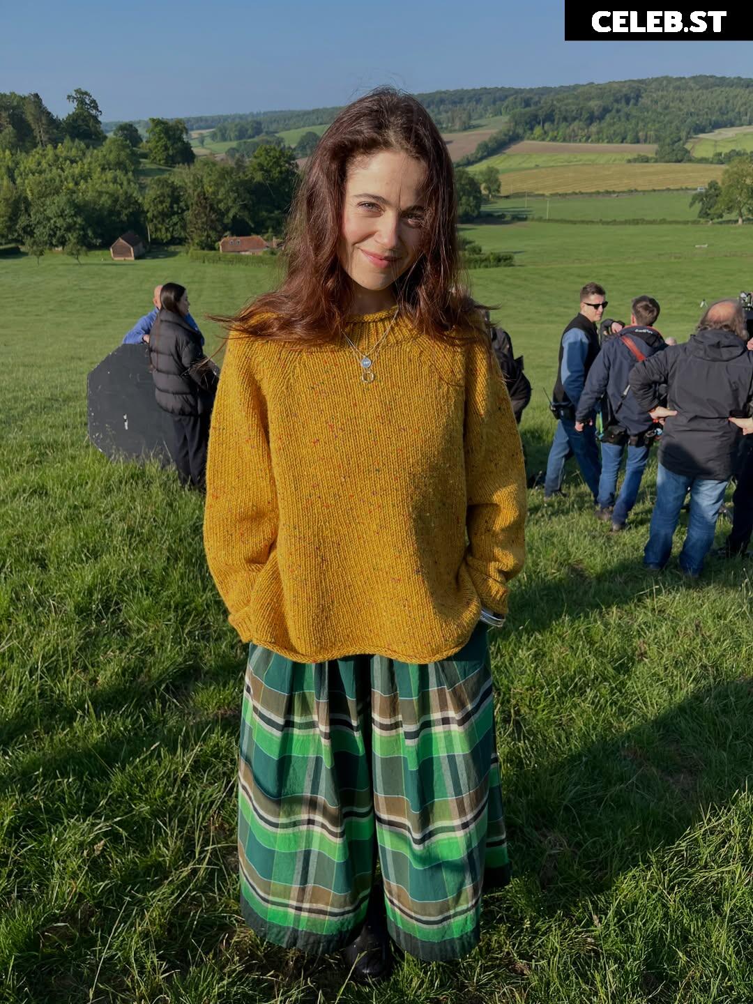 Molly Gordon Image 23660176